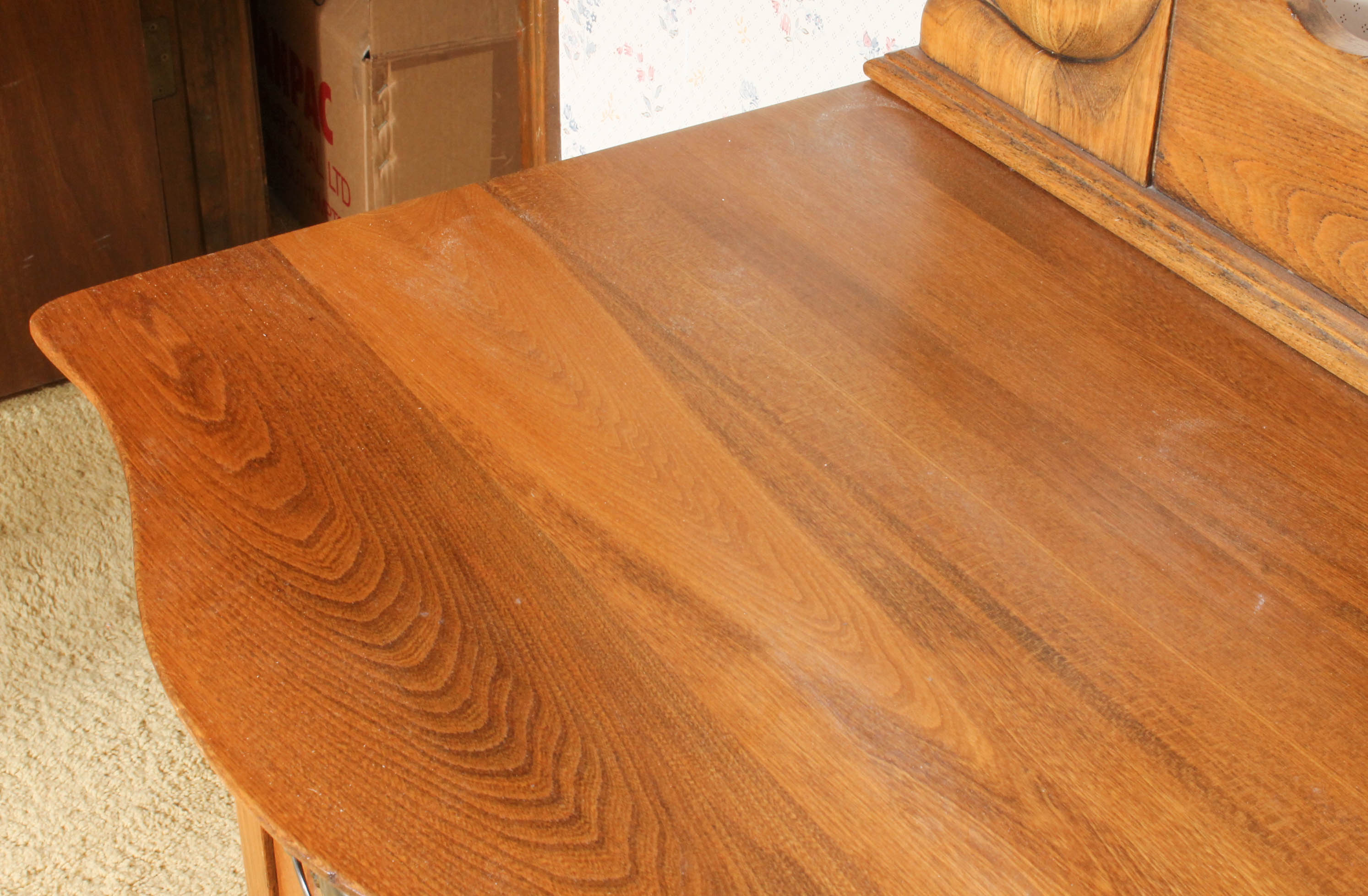 Early Twentieth-Century Oak Dresser with Mirror