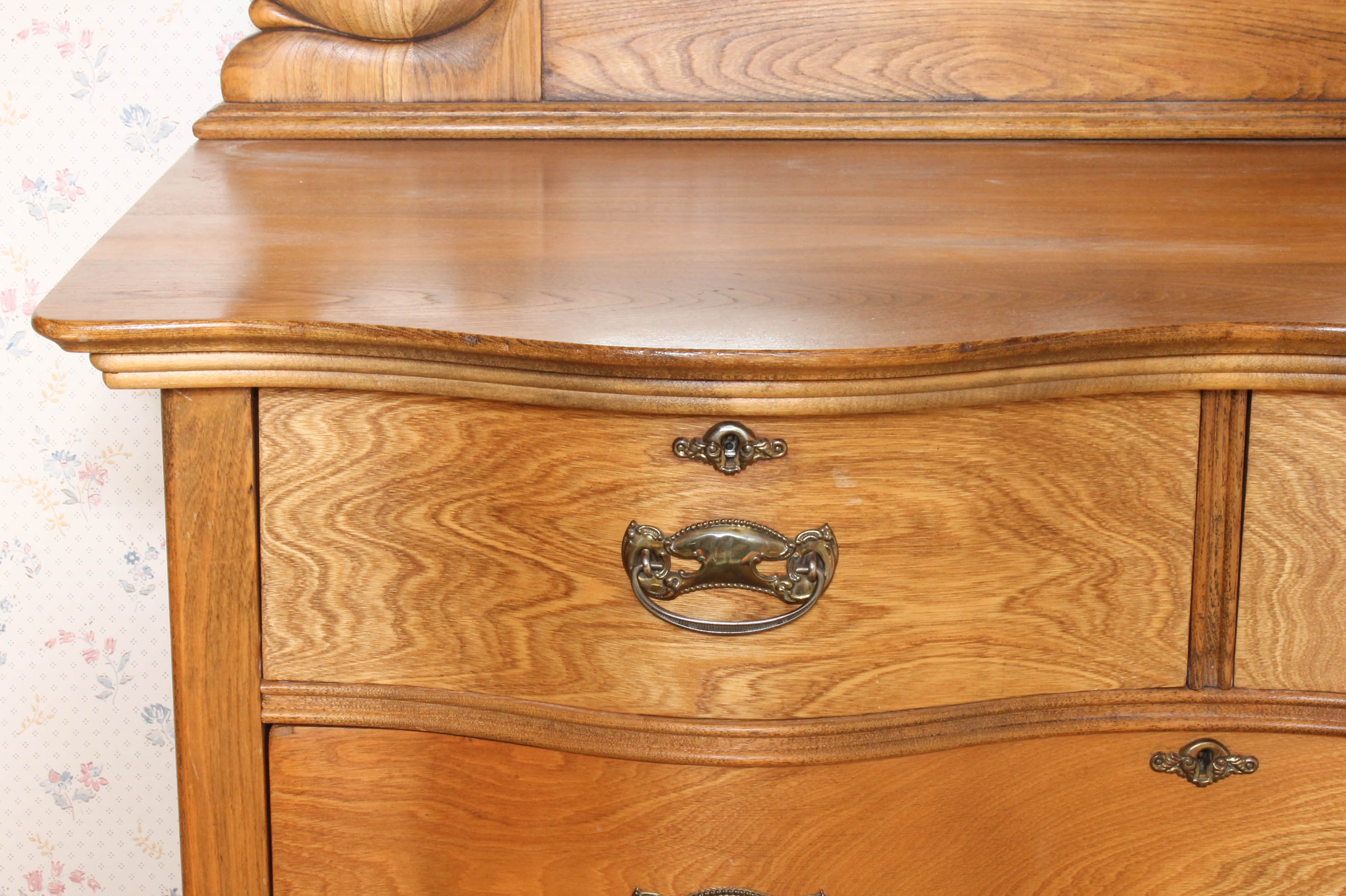 Early Twentieth-Century Oak Dresser with Mirror