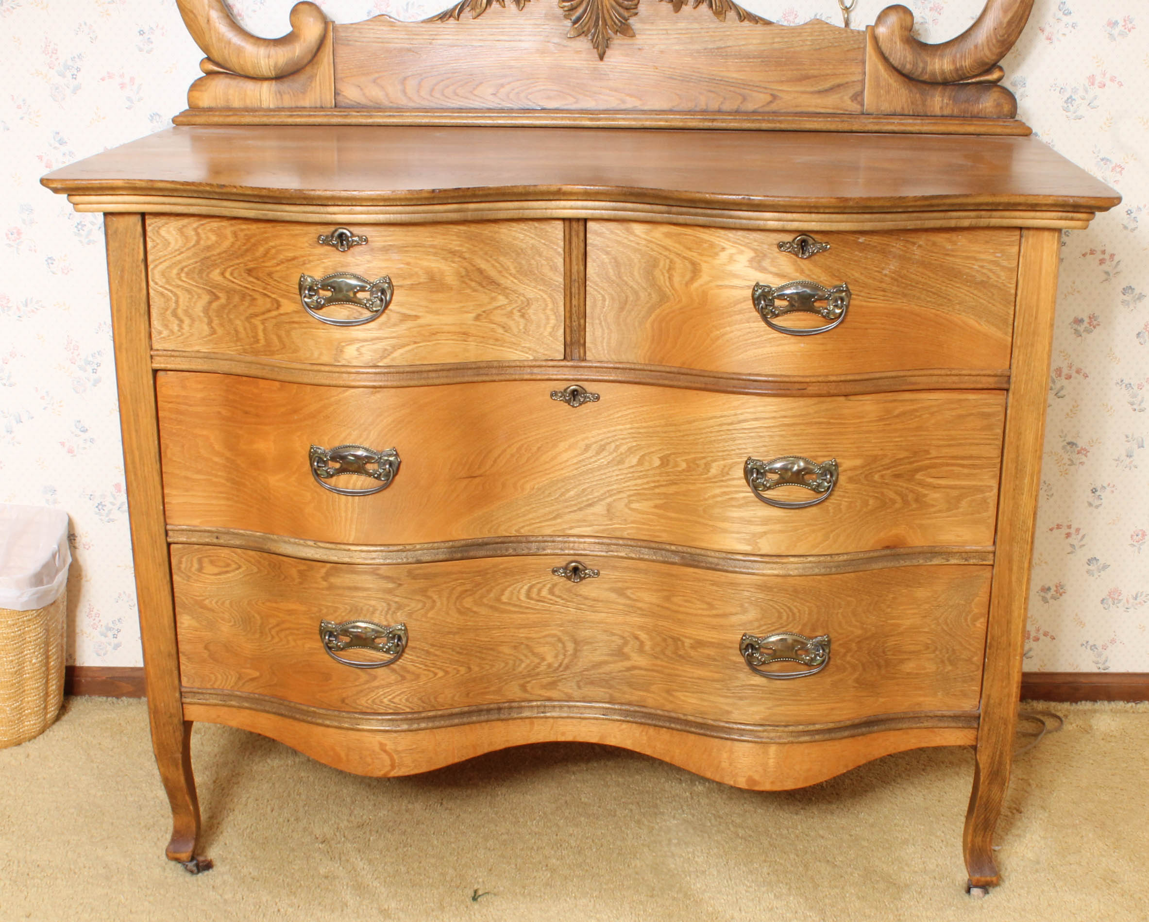 Early Twentieth-Century Oak Dresser with Mirror