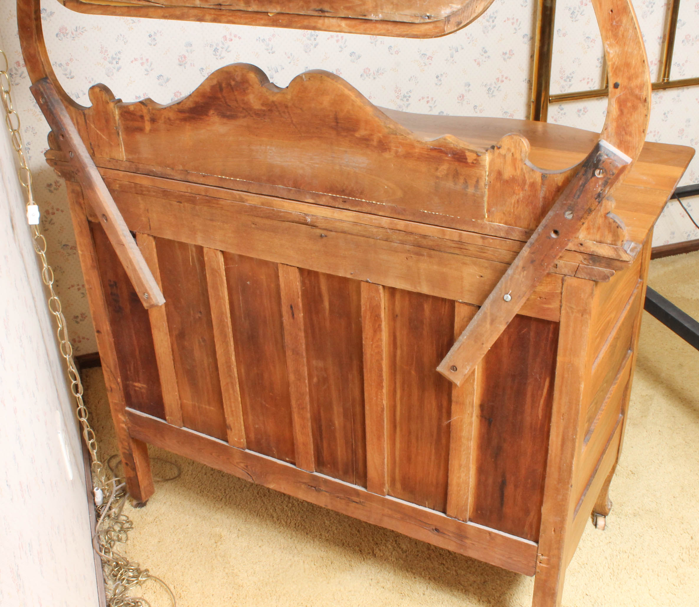 Early Twentieth-Century Oak Dresser with Mirror