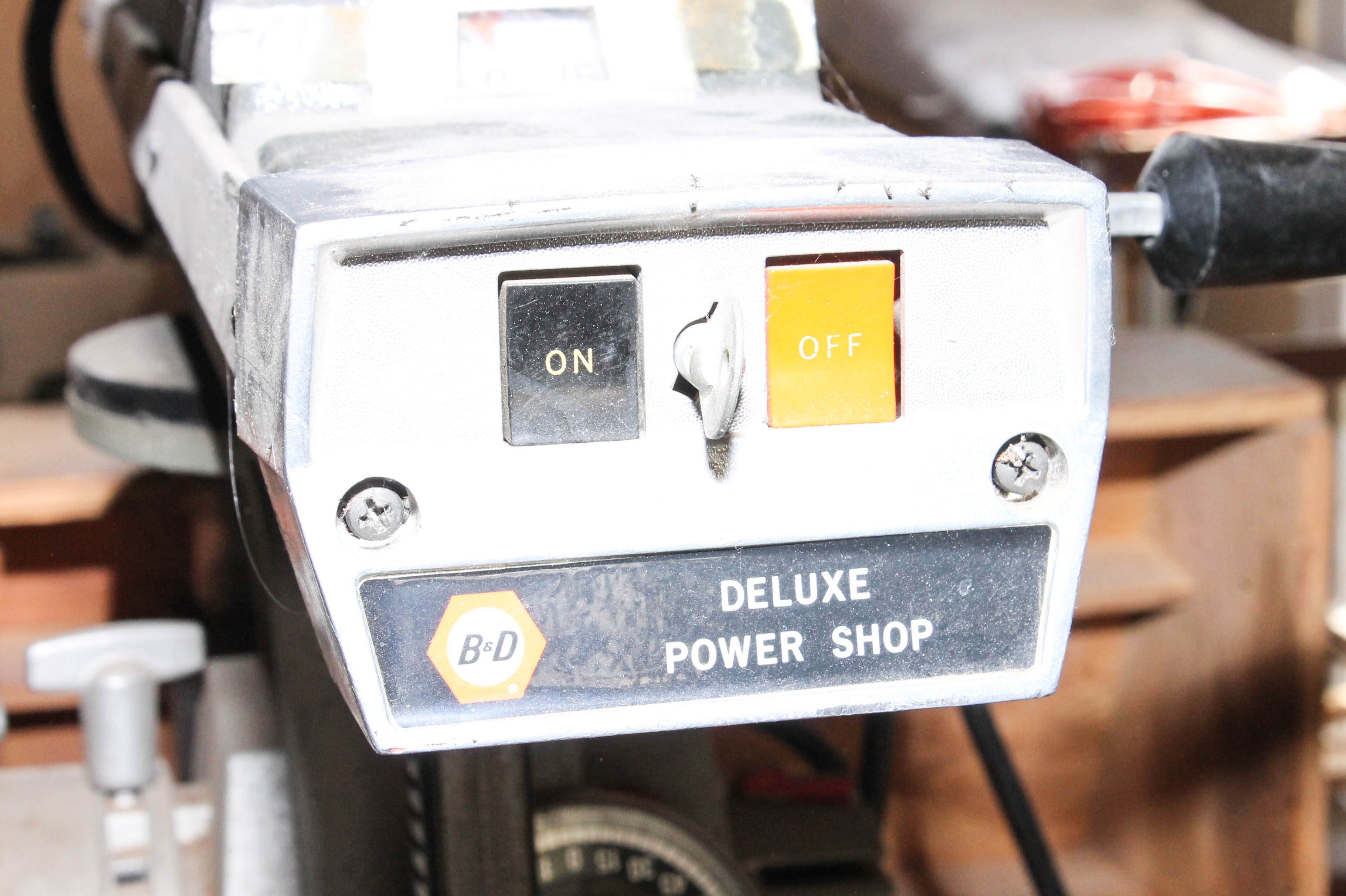 Black and Decker Deluxe Power Shop Radial Arm Saw