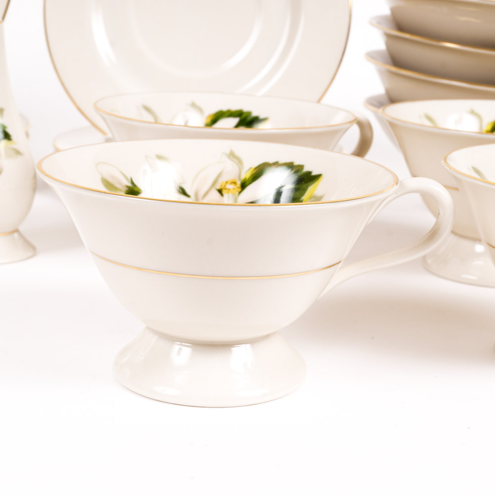 Fine Arts Fine China "Orange Blossom and Gardenia" Dinnerware Set