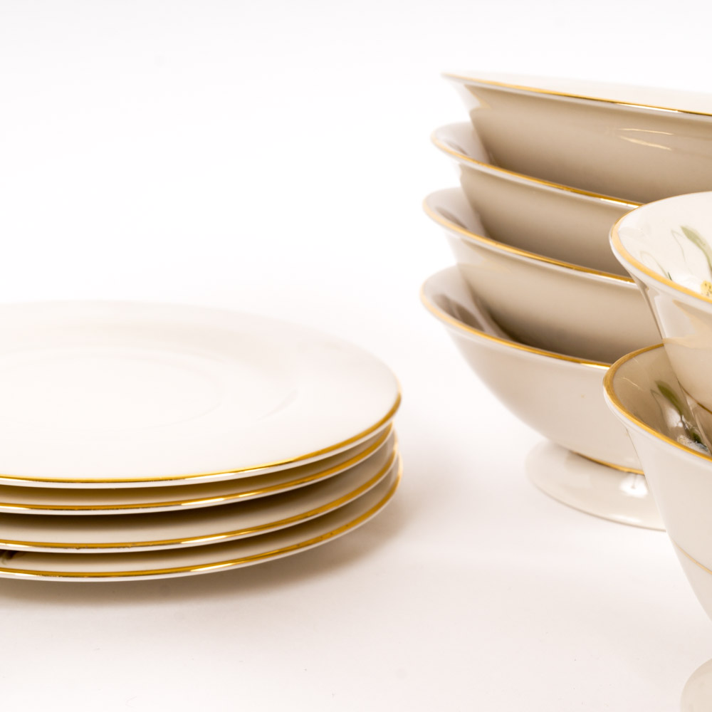 Fine Arts Fine China "Orange Blossom and Gardenia" Dinnerware Set