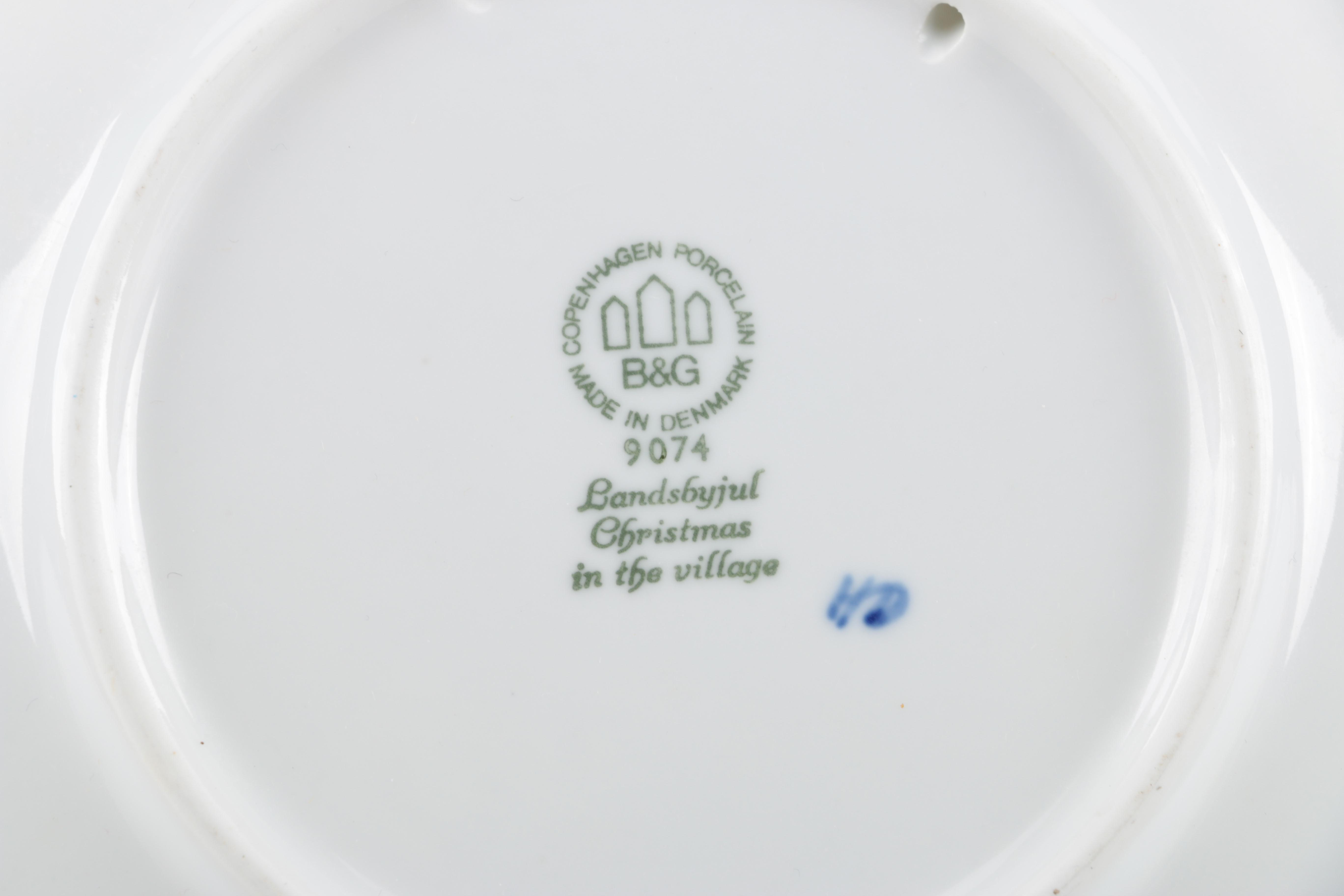 Decorative Porcelain Plates Featuring Royal Copenhagen