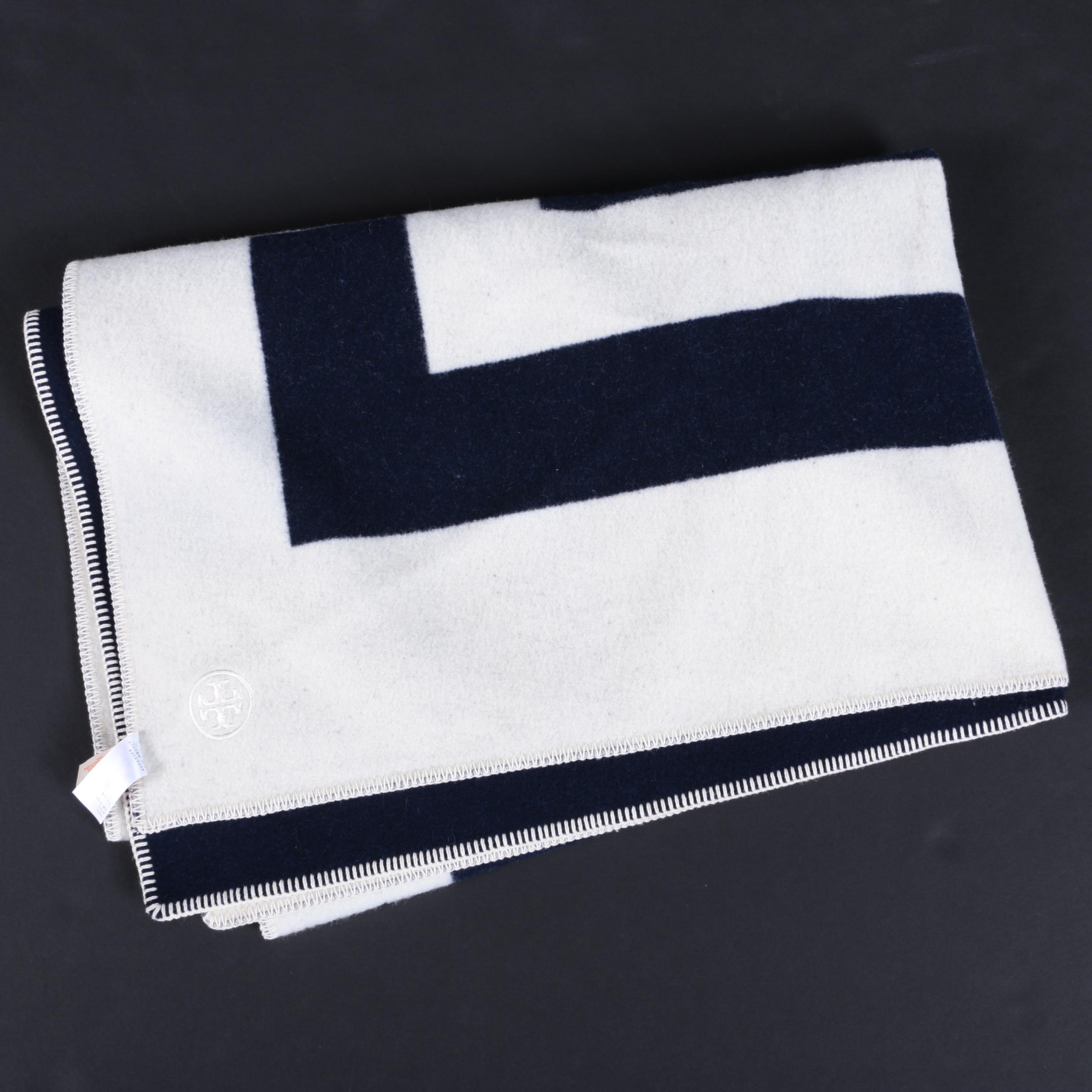 Tory Burch Graphic Blanket