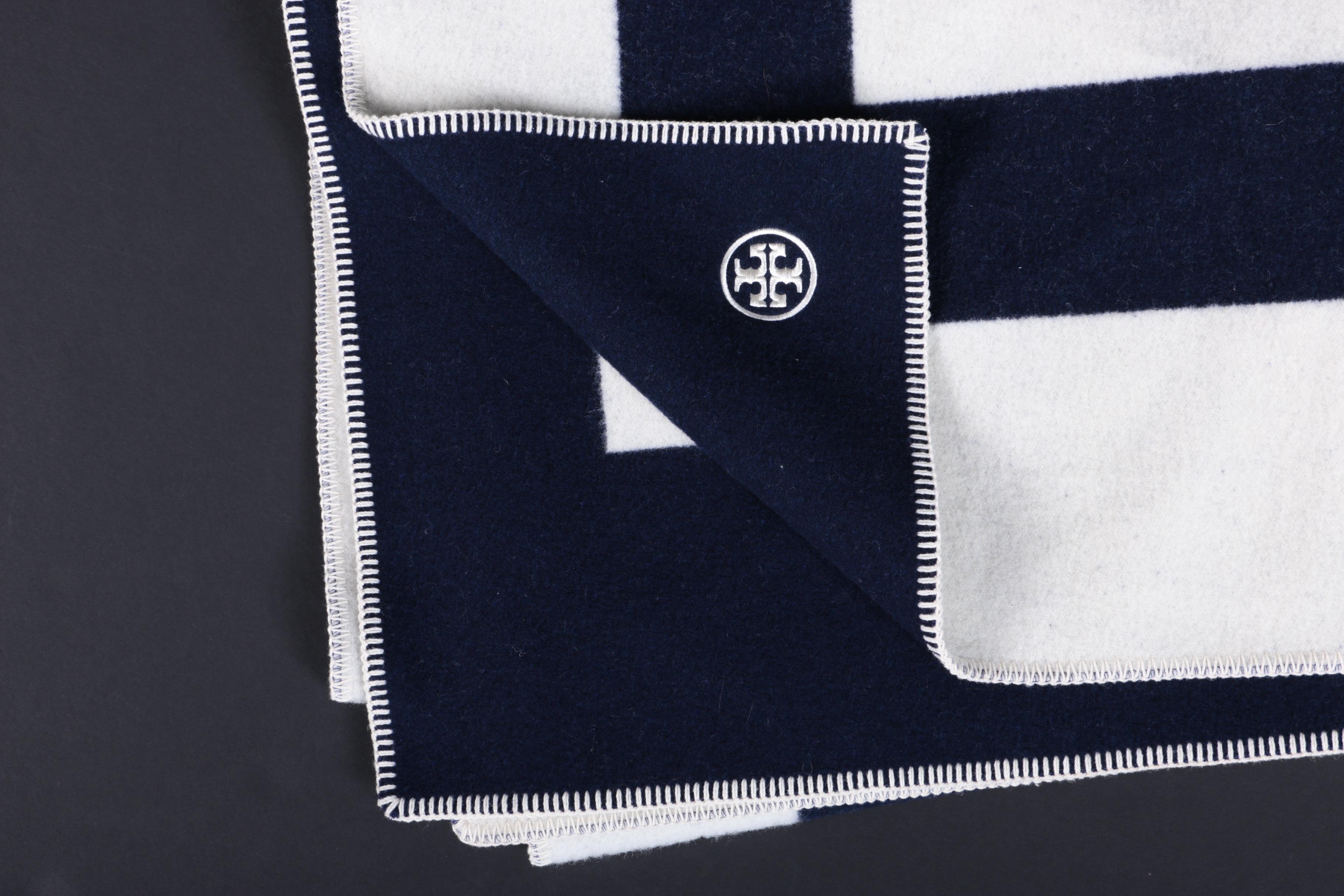 Tory Burch Graphic Blanket