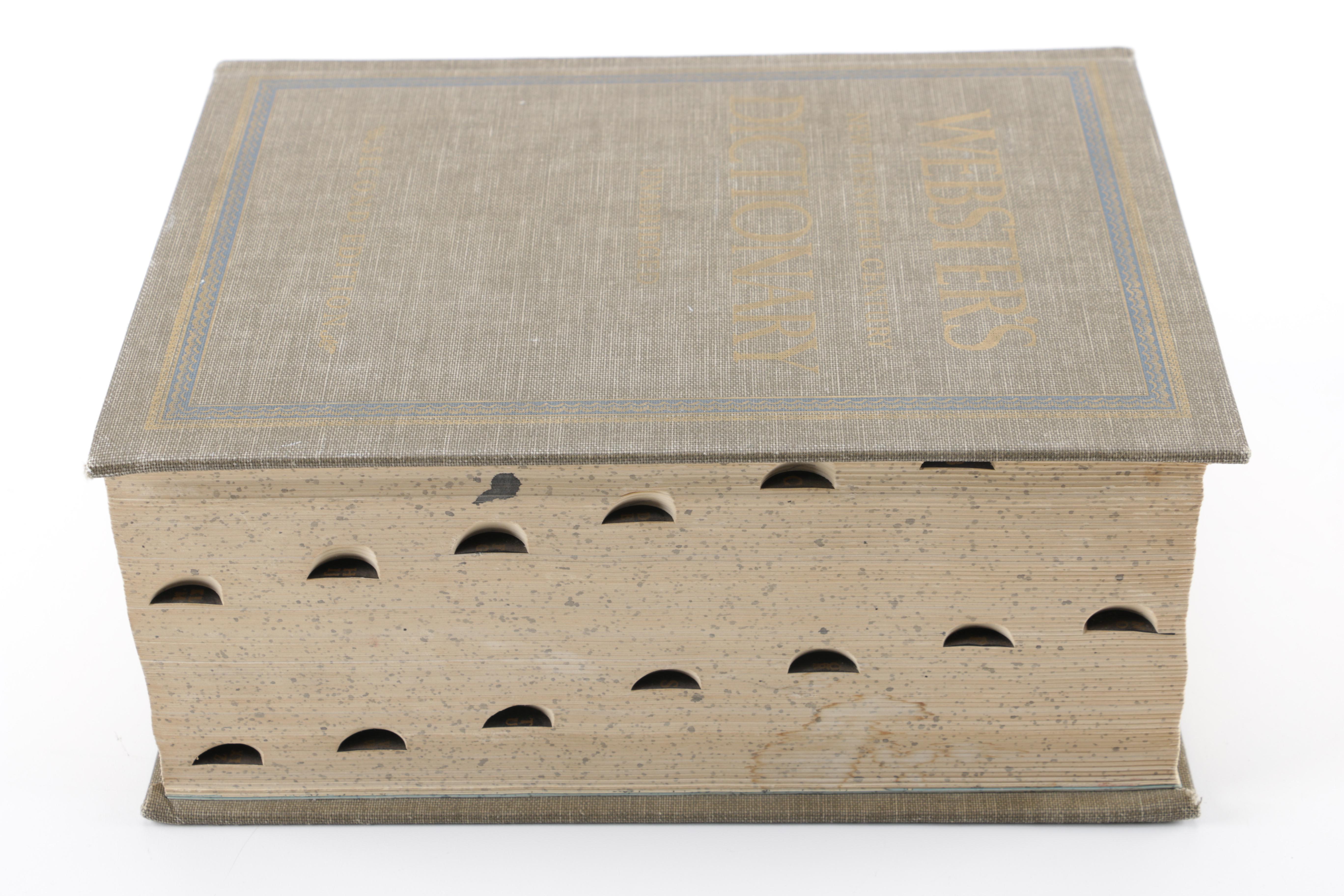 1968 Second Edition "Webster's New Twentieth Century Dictionary"