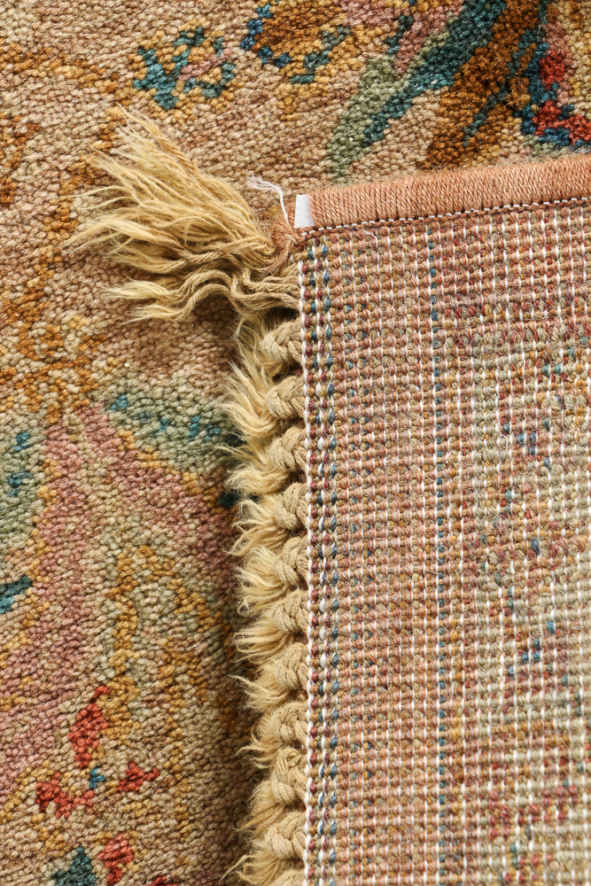 Machine Made Ethan Allen "Antique Traditions" Area Rug