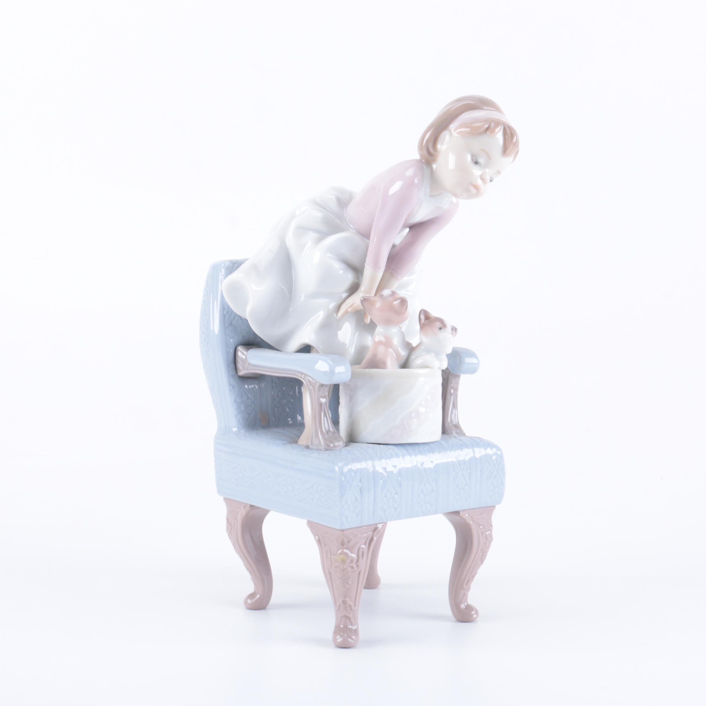 1998 Lladró Event Figurine "Purr-Fect Friends" Porcelain Figurine