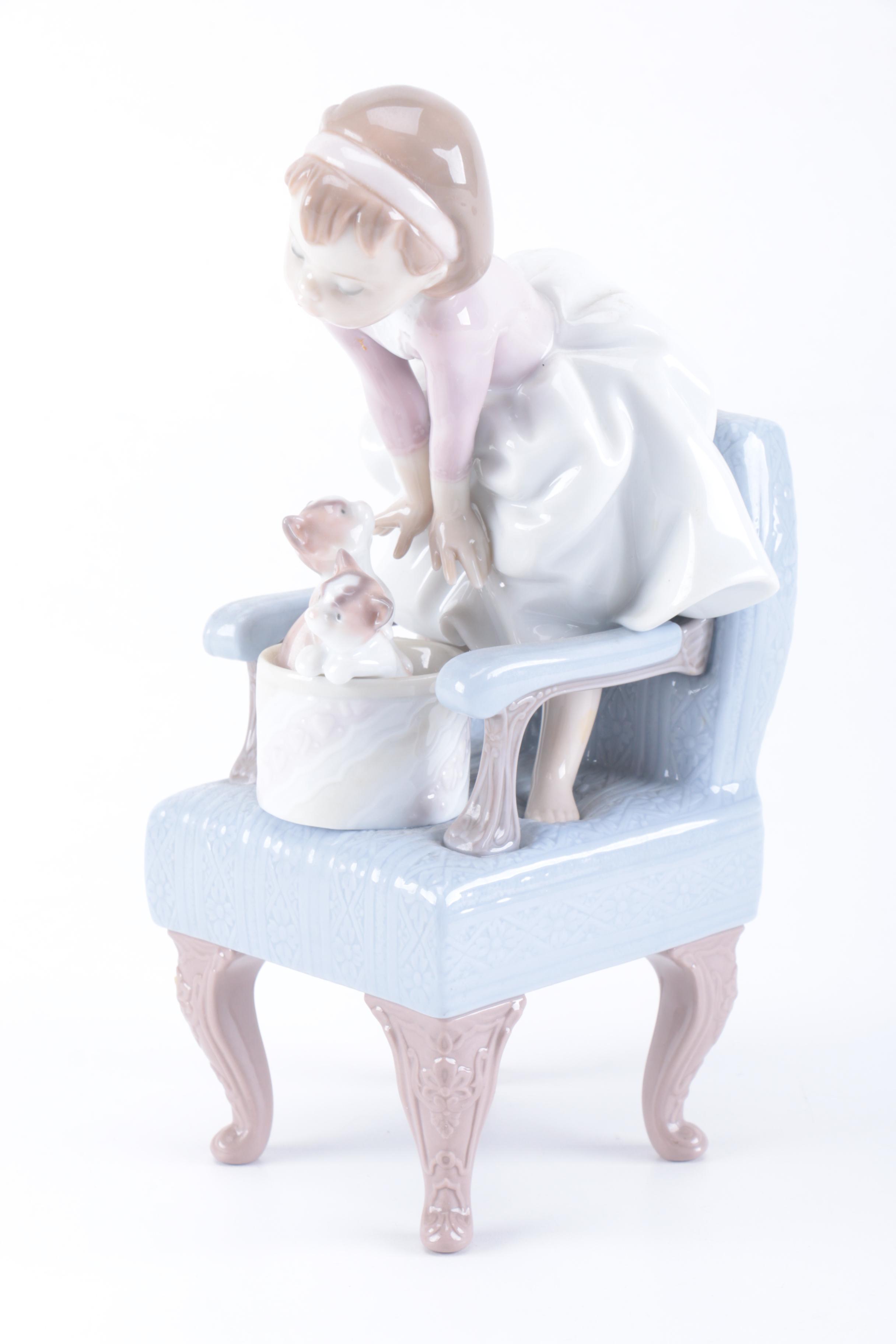 1998 Lladró Event Figurine "Purr-Fect Friends" Porcelain Figurine