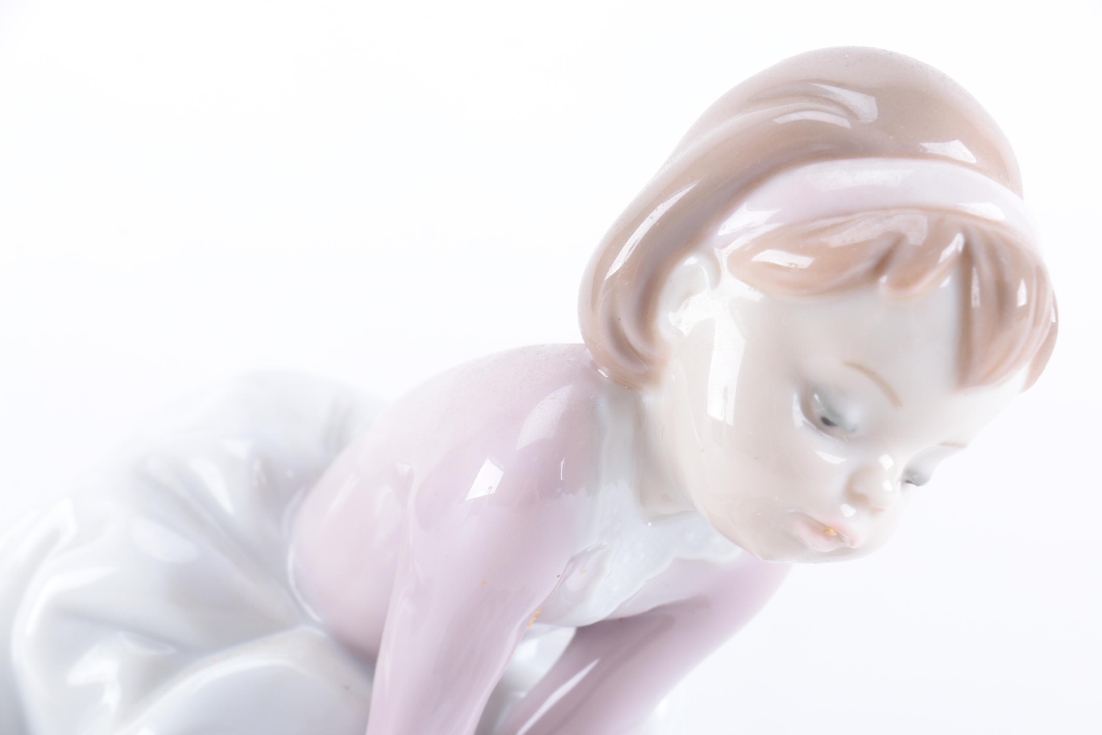 1998 Lladró Event Figurine "Purr-Fect Friends" Porcelain Figurine