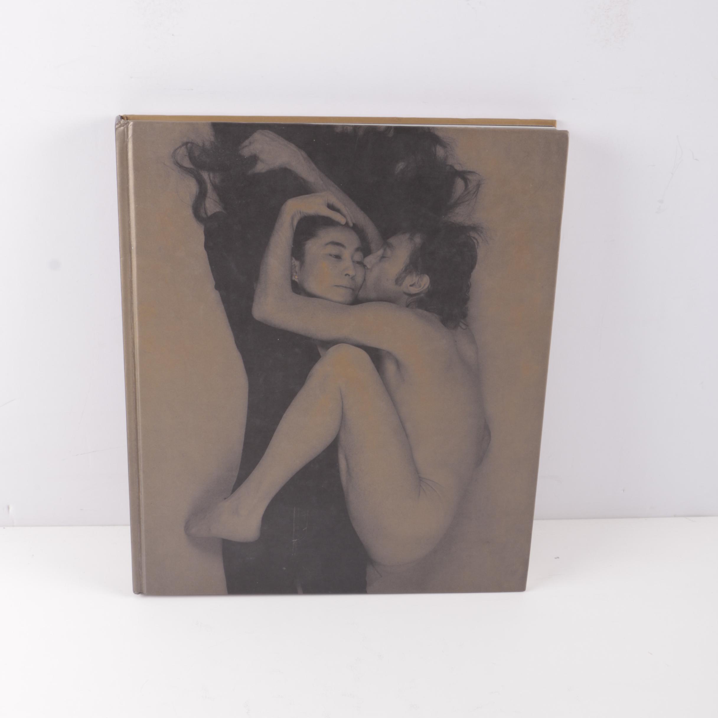 First Edition "The Photographs of Annie Leibovitz 1970-1990"
