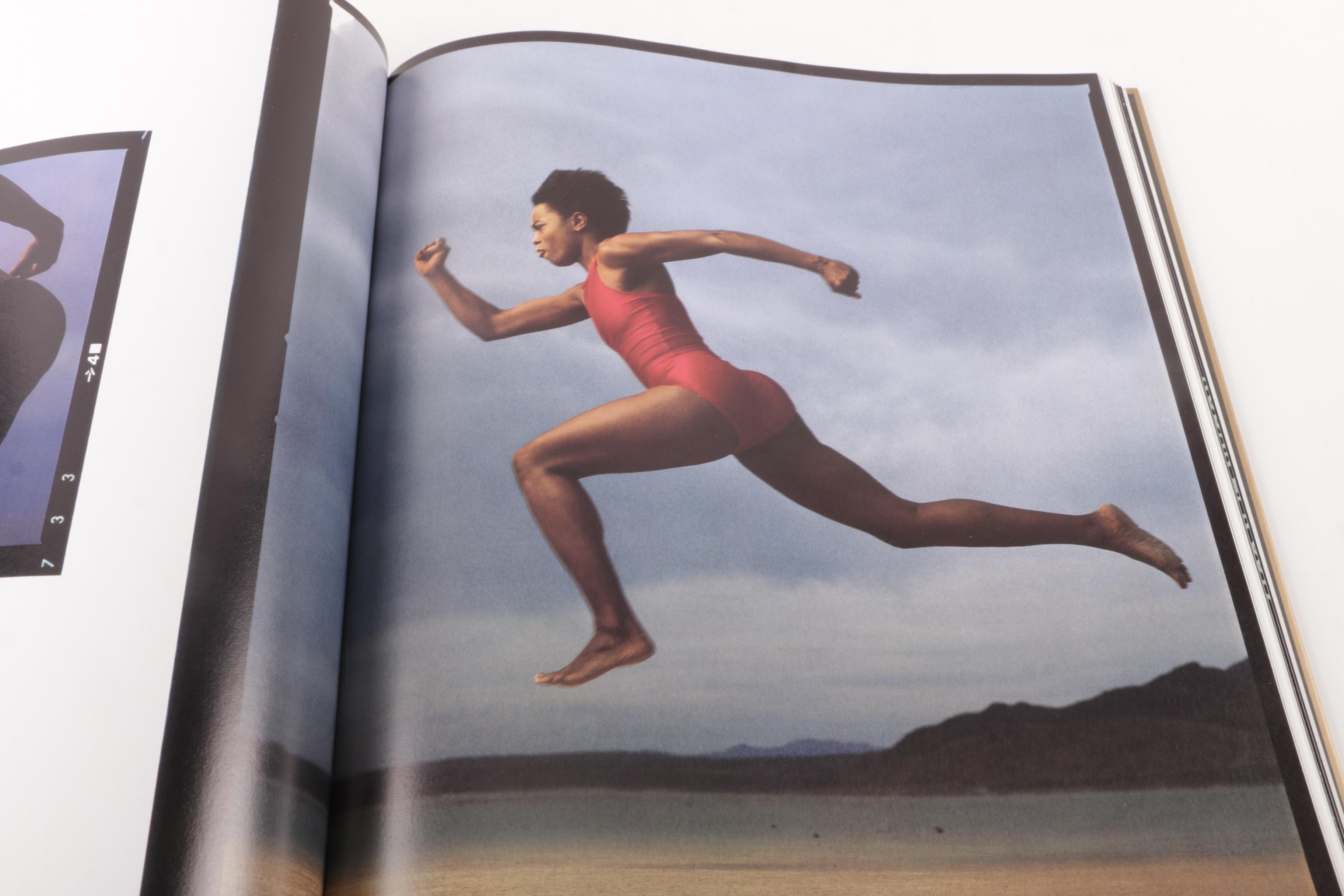 First Edition "The Photographs of Annie Leibovitz 1970-1990"