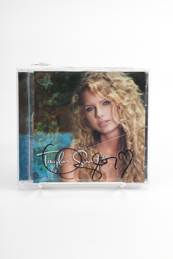 Taylor Swift Signed Debut CD "Taylor Swift"