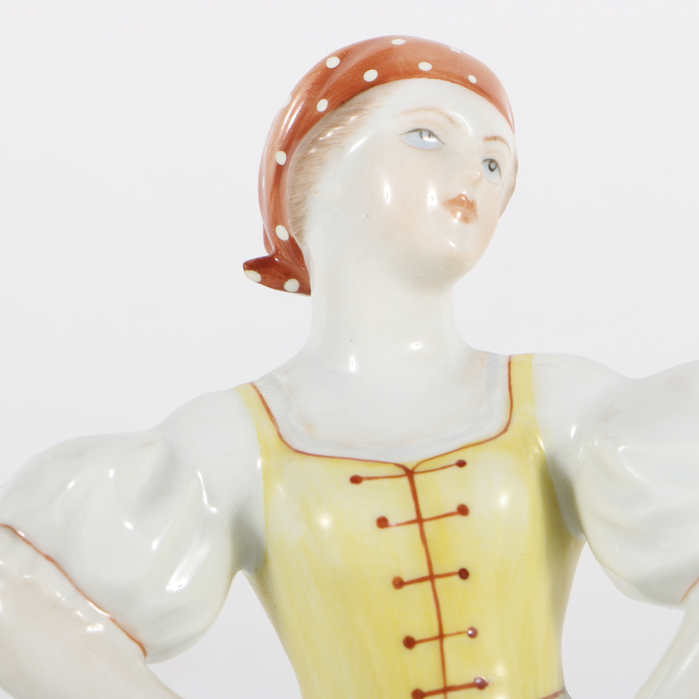 Herend Porcelain Peasant Woman Figurine
