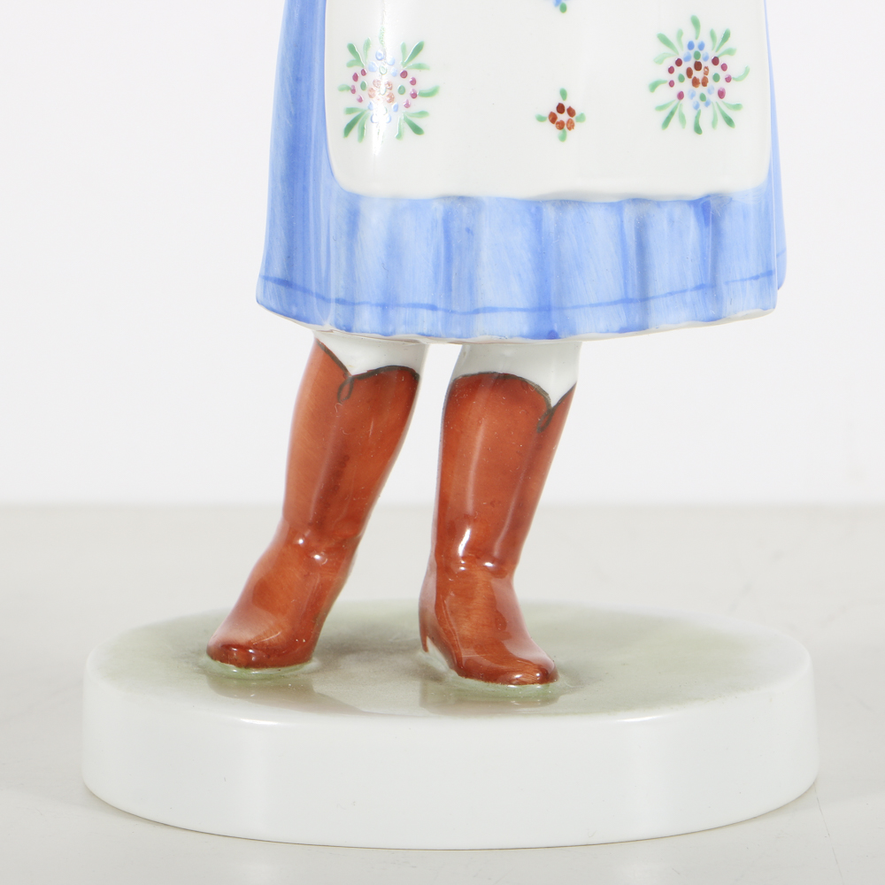 Herend Porcelain Peasant Woman Figurine