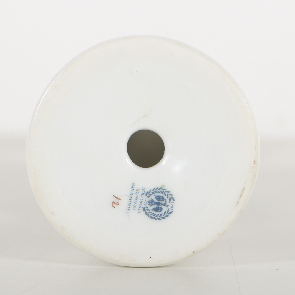 Hollohaza Porcelain Crane Figurine with Fishnet Black