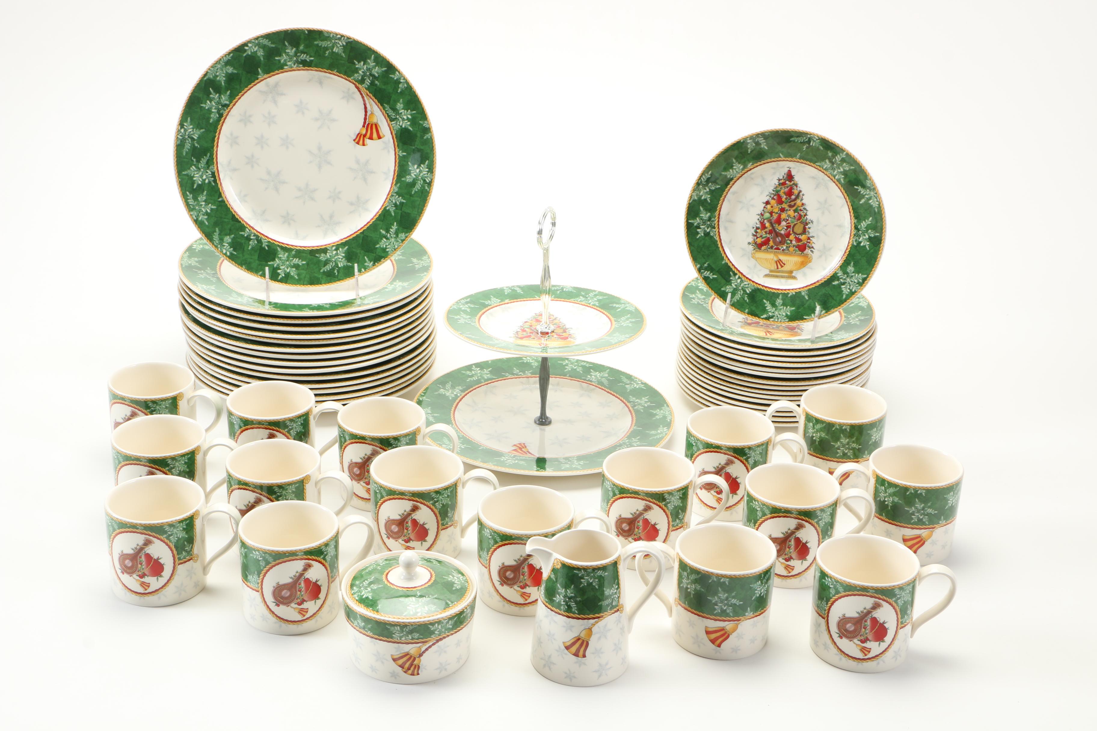 Wedgwood "Winter Festival" Earthenware Dish Set