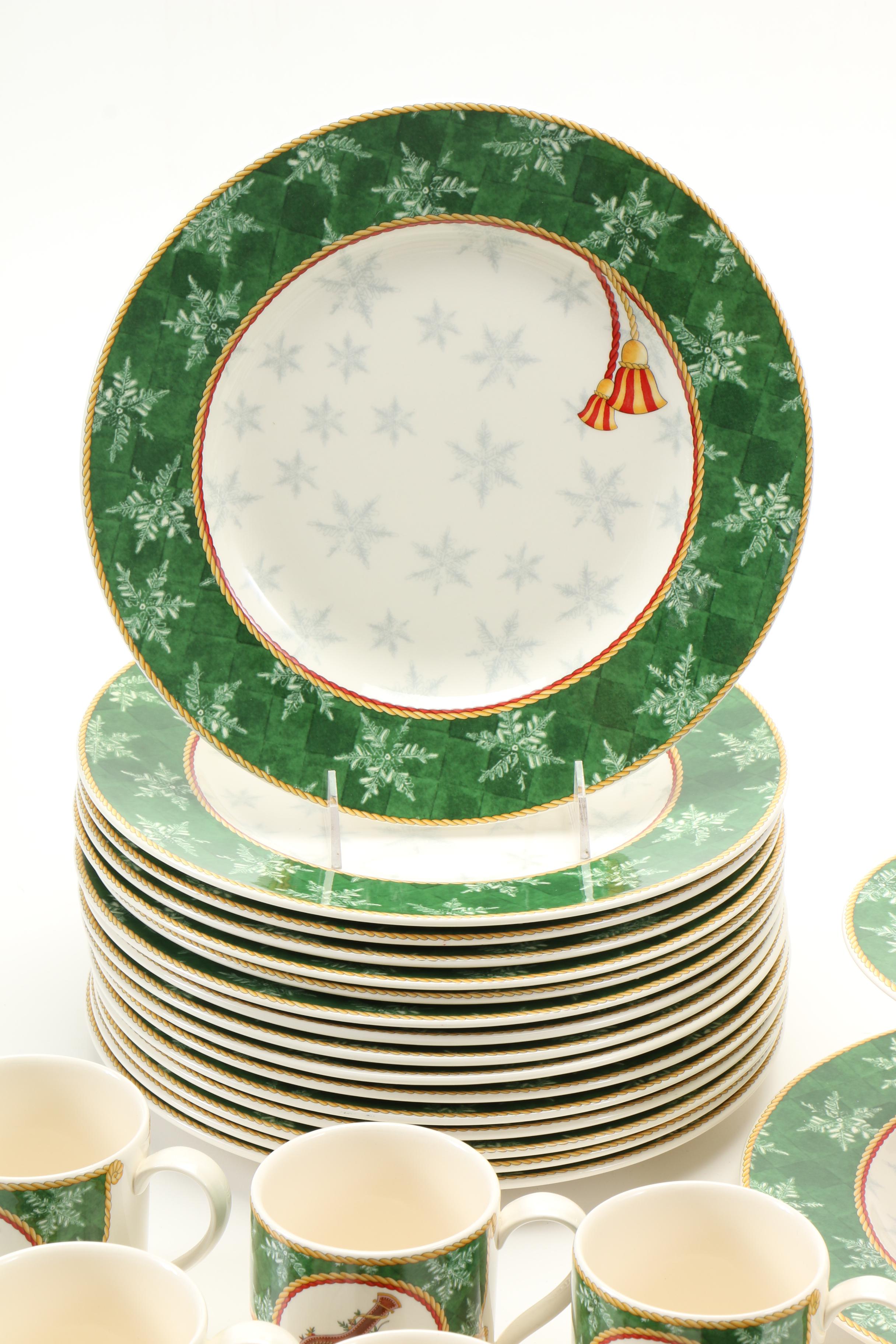 Wedgwood "Winter Festival" Earthenware Dish Set