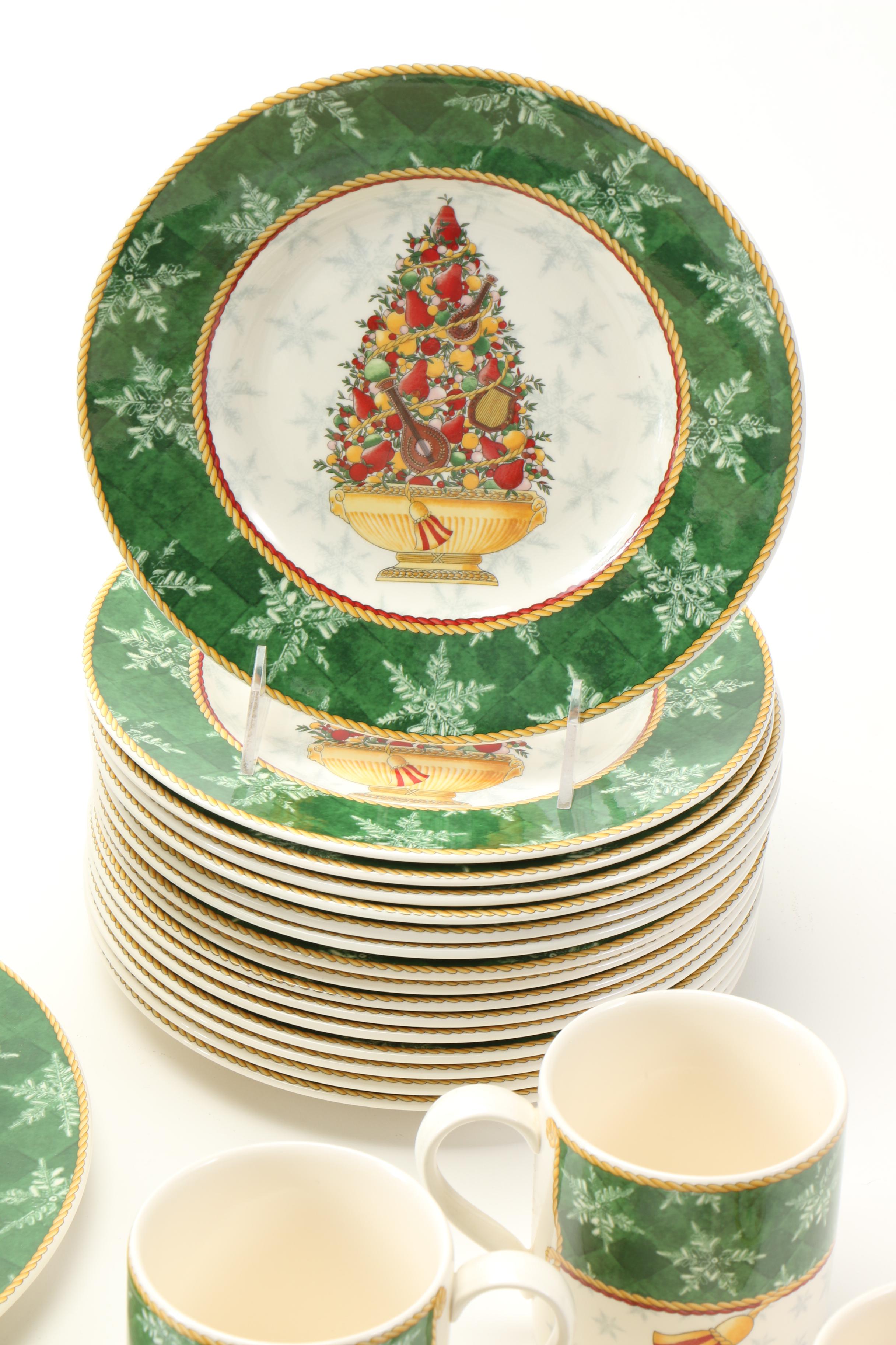 Wedgwood "Winter Festival" Earthenware Dish Set
