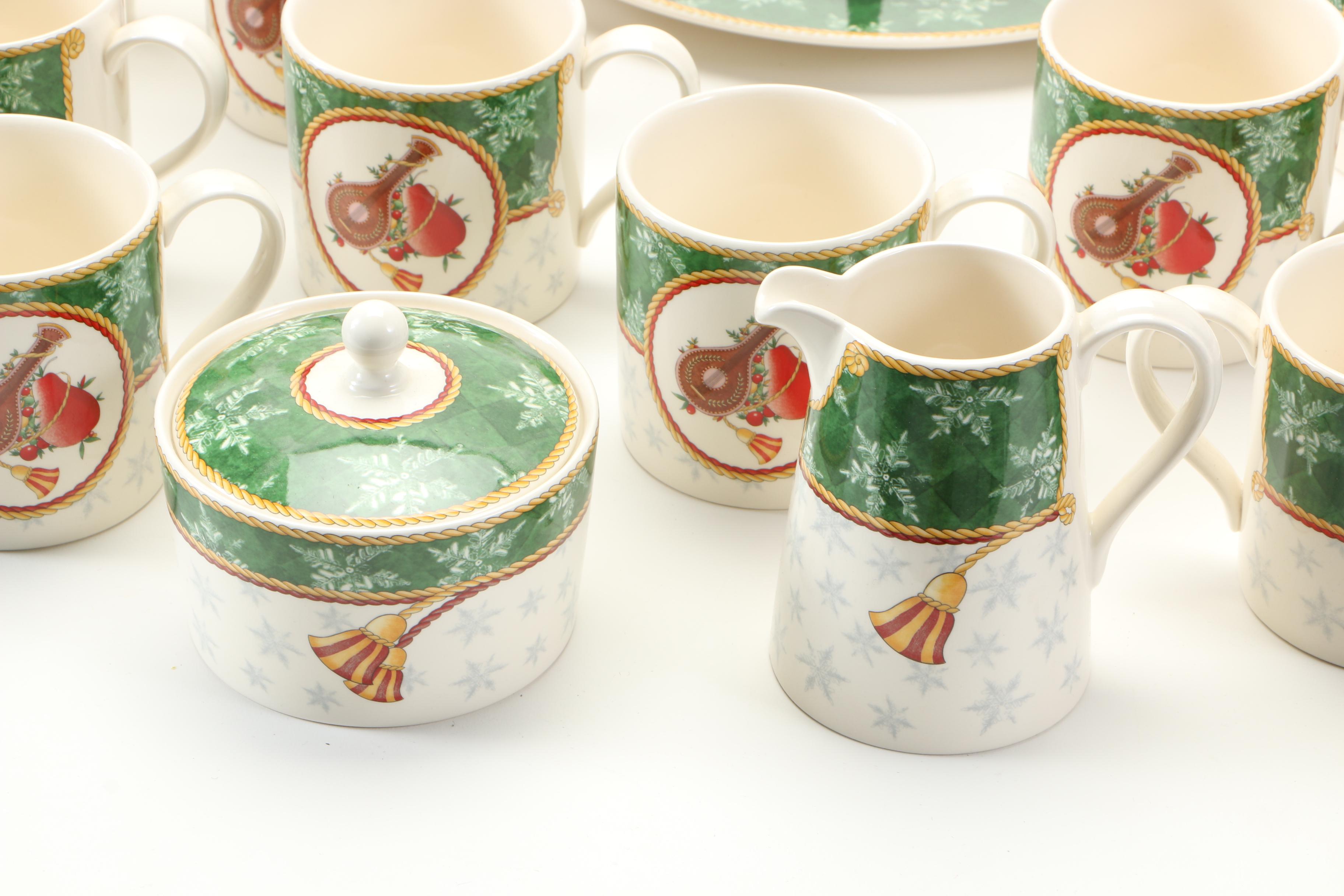 Wedgwood "Winter Festival" Earthenware Dish Set