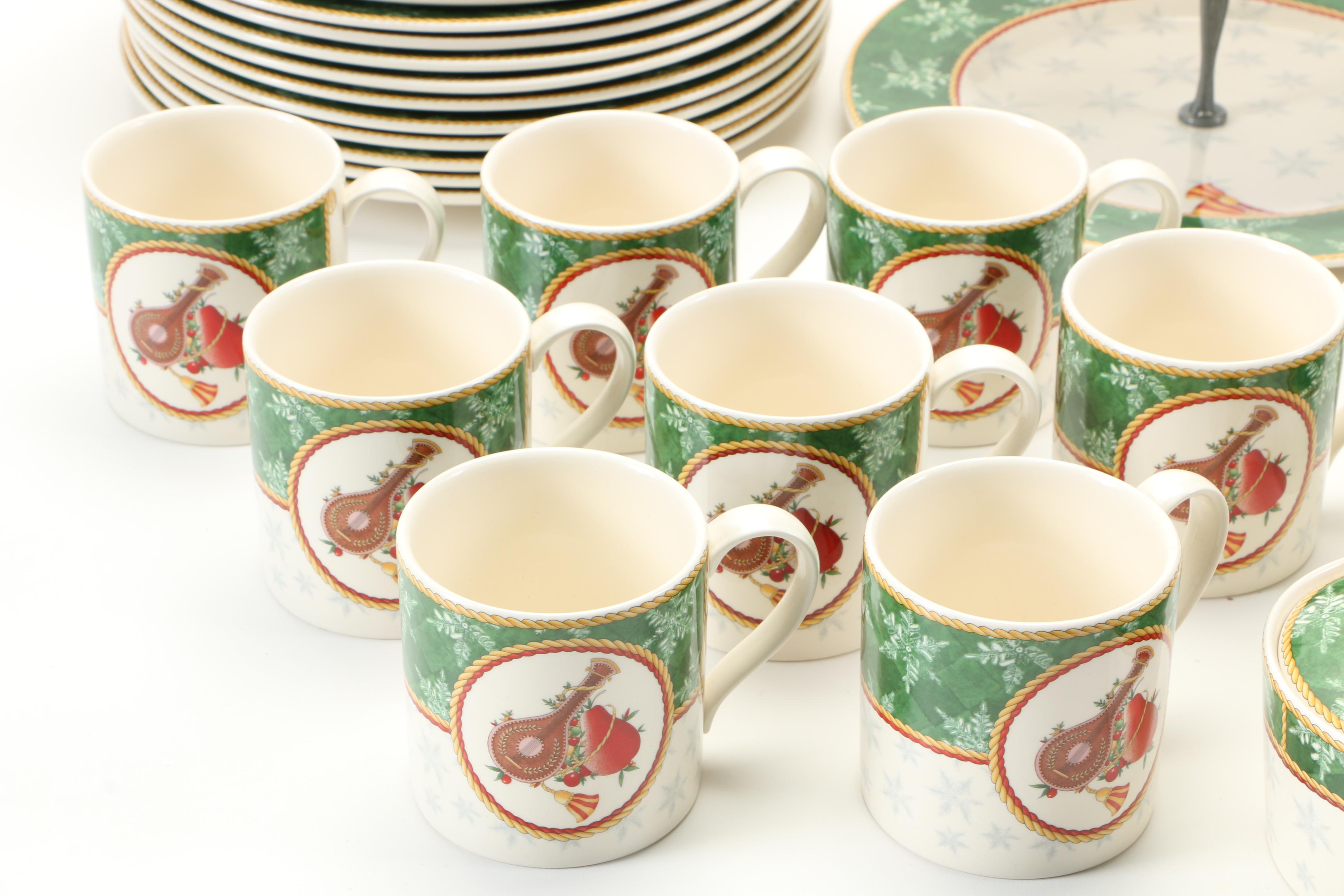 Wedgwood "Winter Festival" Earthenware Dish Set