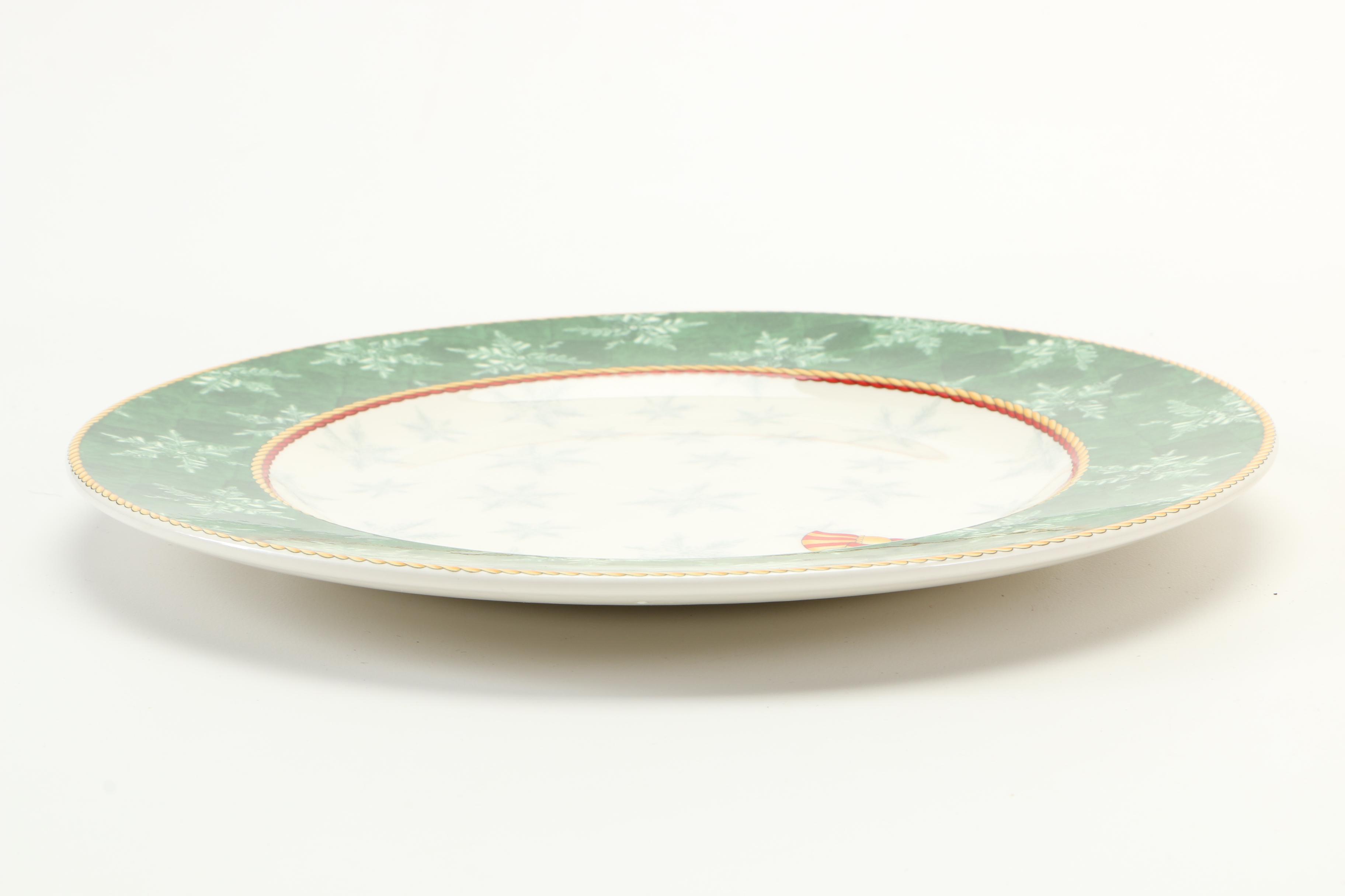 Wedgwood "Winter Festival" Earthenware Dish Set