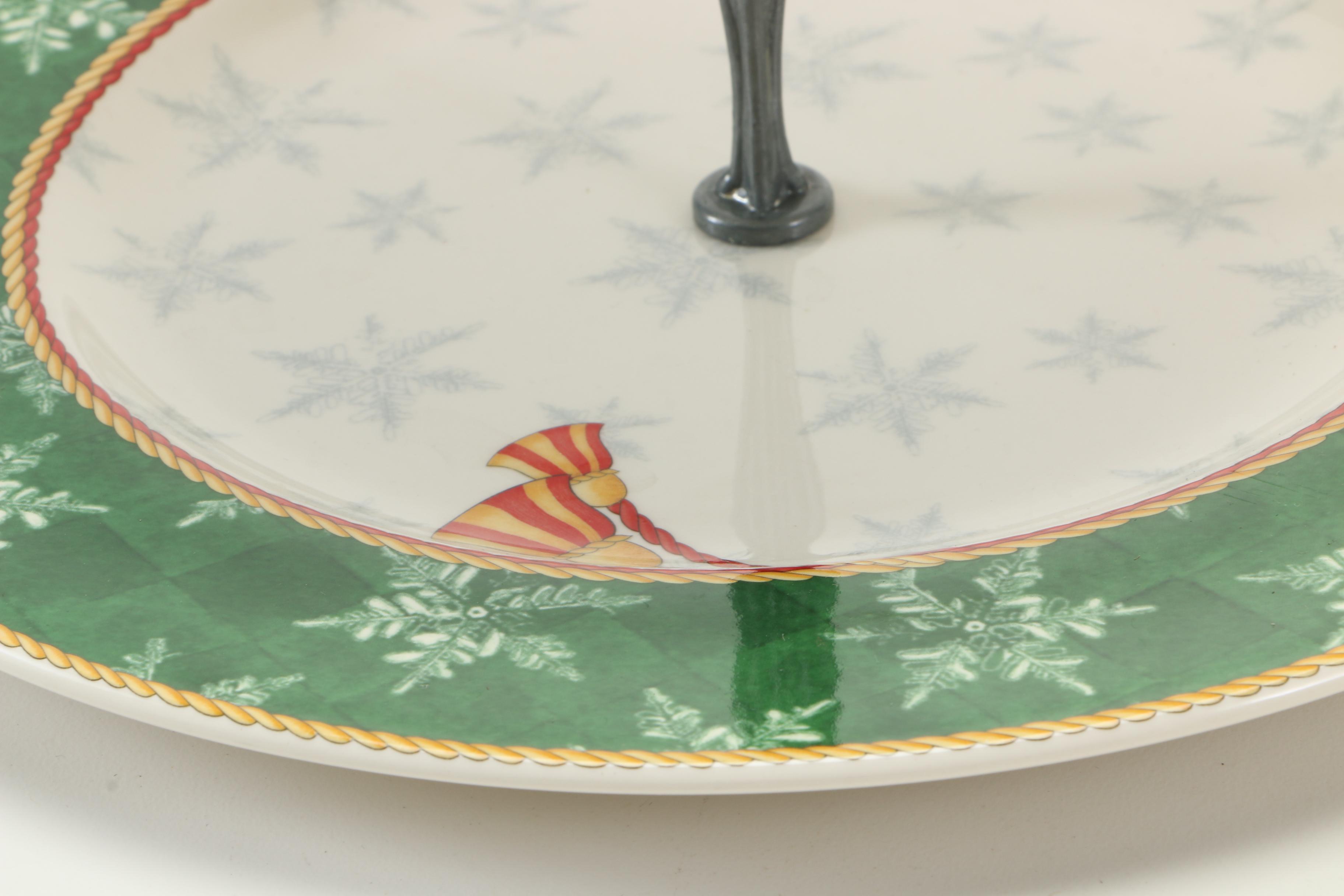 Wedgwood "Winter Festival" Earthenware Dish Set