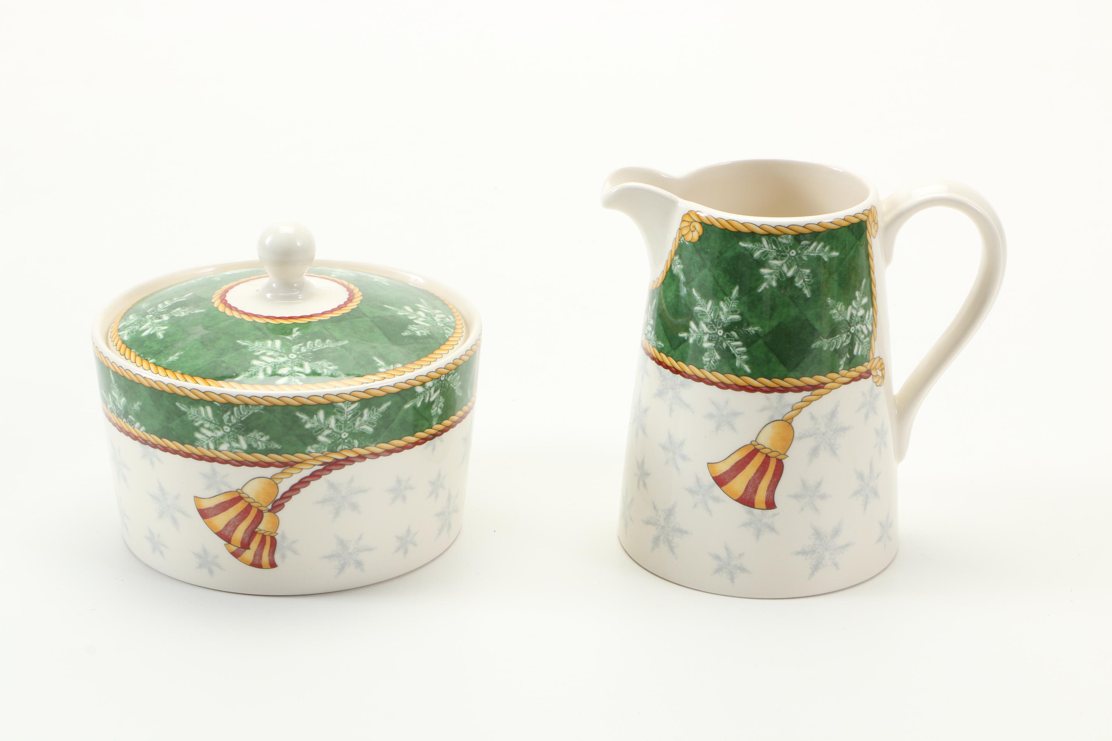 Wedgwood "Winter Festival" Earthenware Dish Set