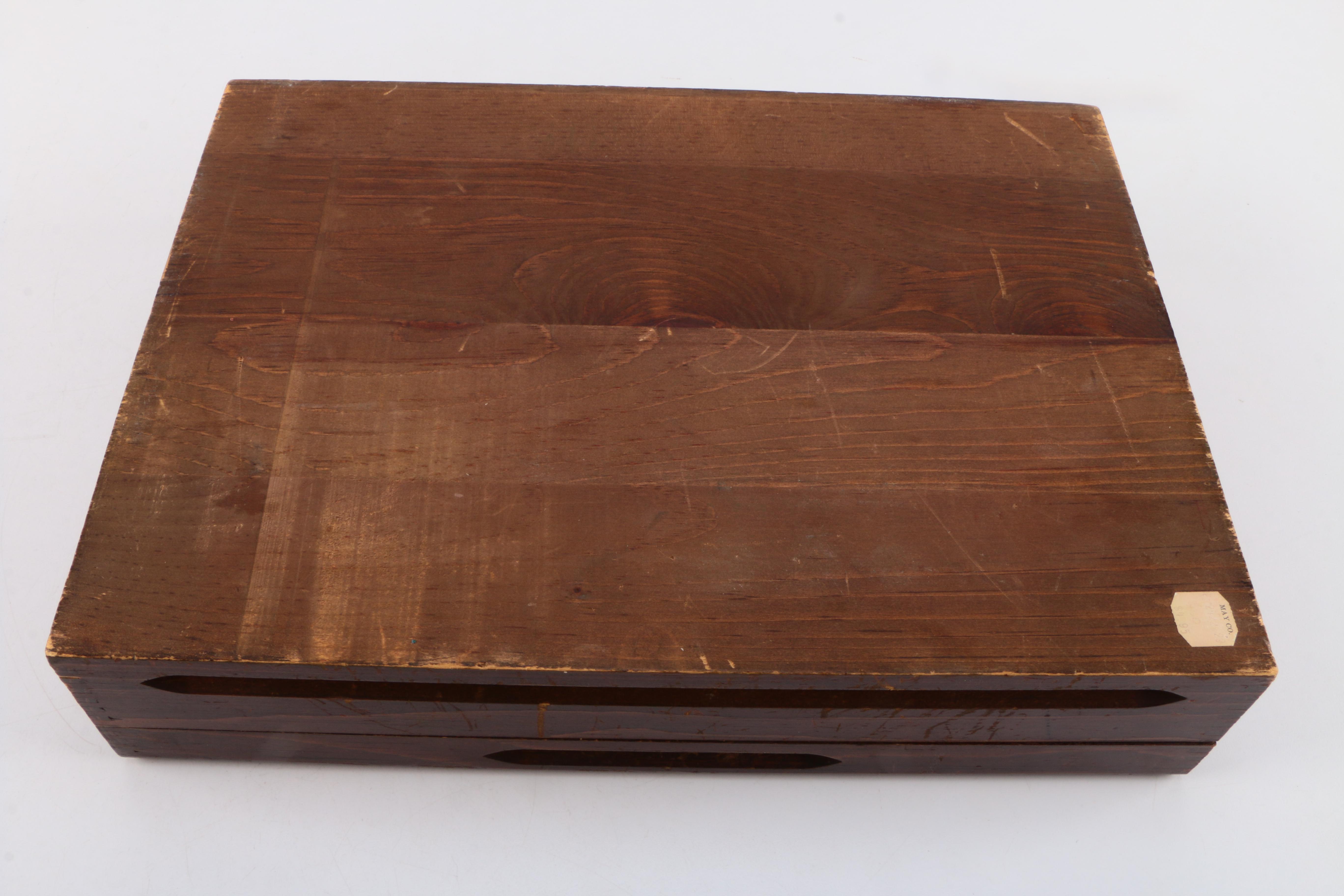 Oneida "Shelley" Stainless Steel Flatware Set