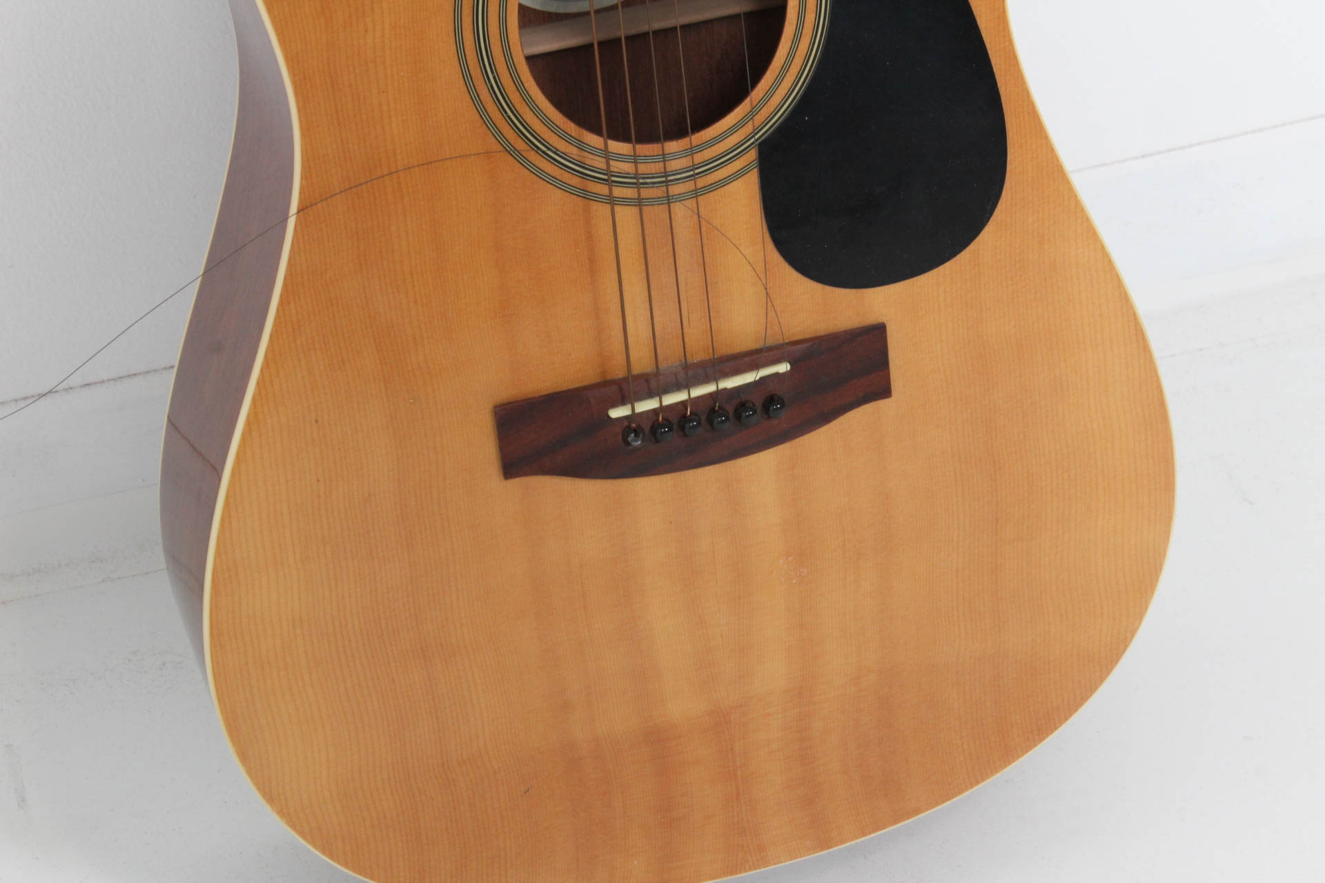 Mitchell WFM Dreadnought Style Acoustic Guitar
