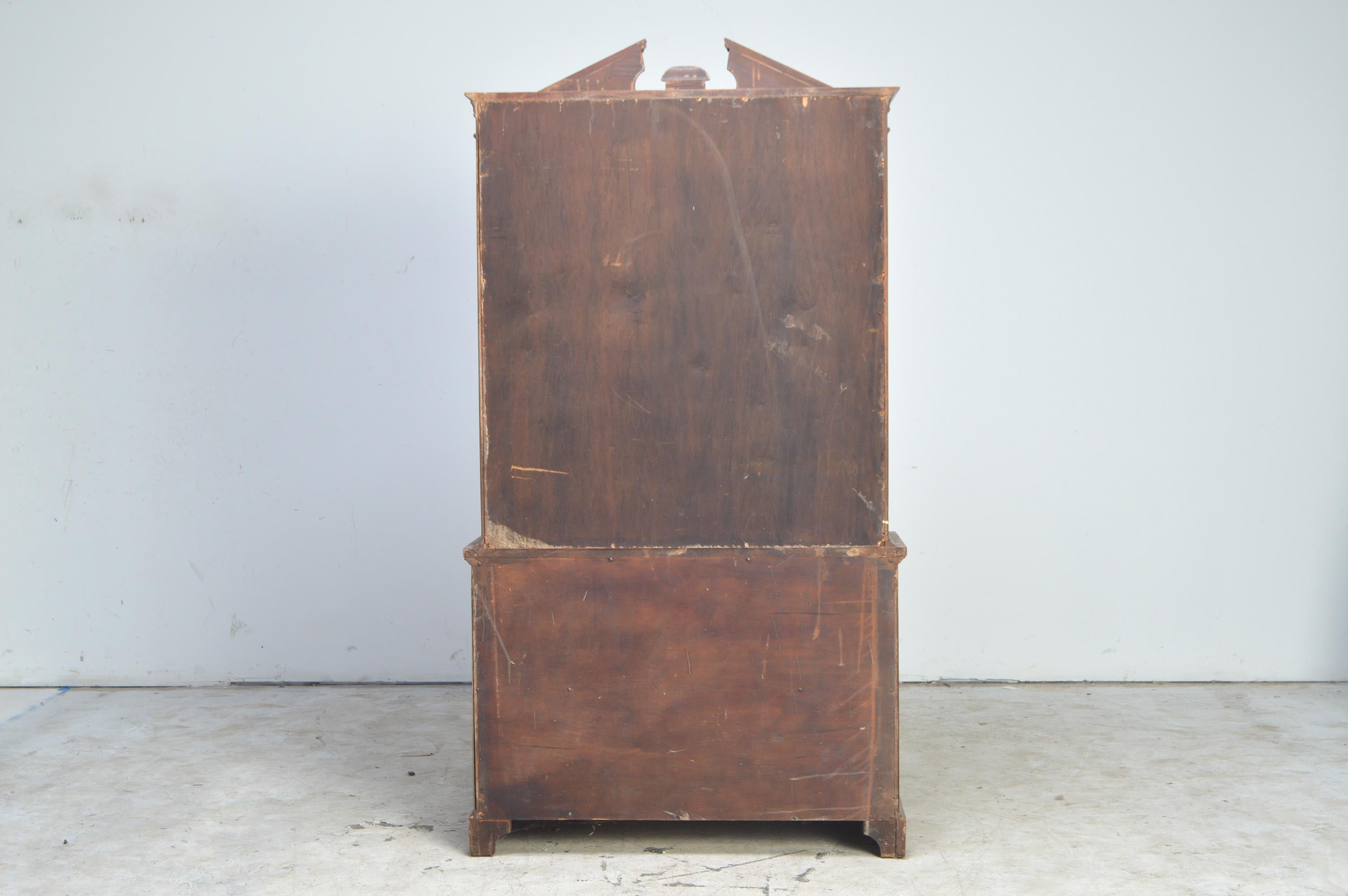 Vintage Federal Style Bowfront China Cabinet