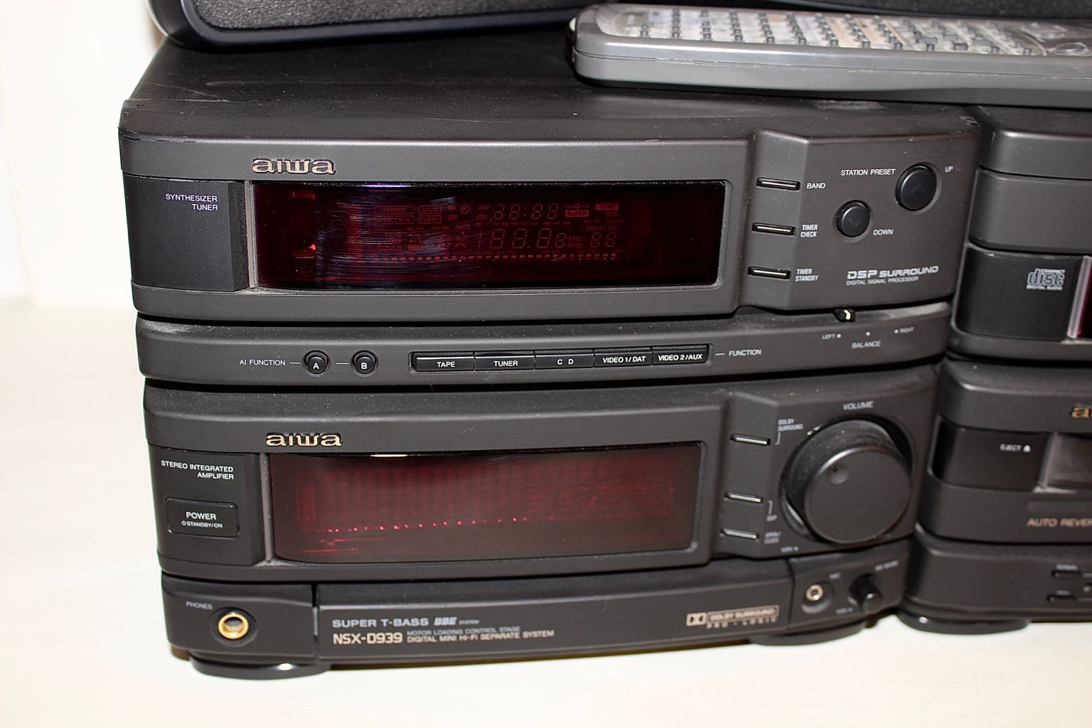 Aiwa NSX-D939 Digital Mini HI-Fi Bookshelf Stereo System