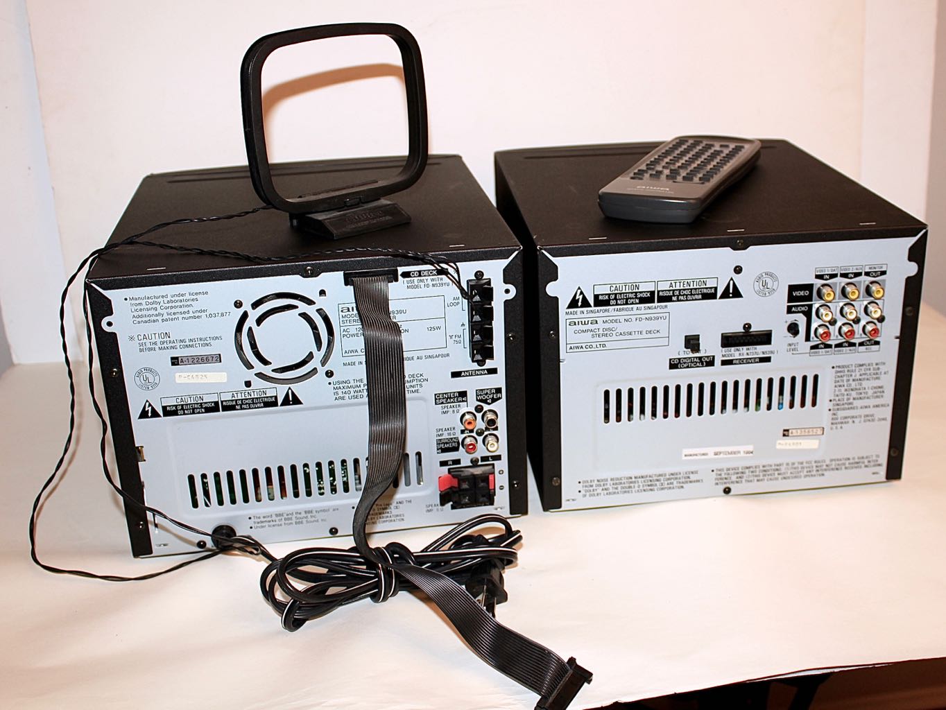 Aiwa NSX-D939 Digital Mini HI-Fi Bookshelf Stereo System