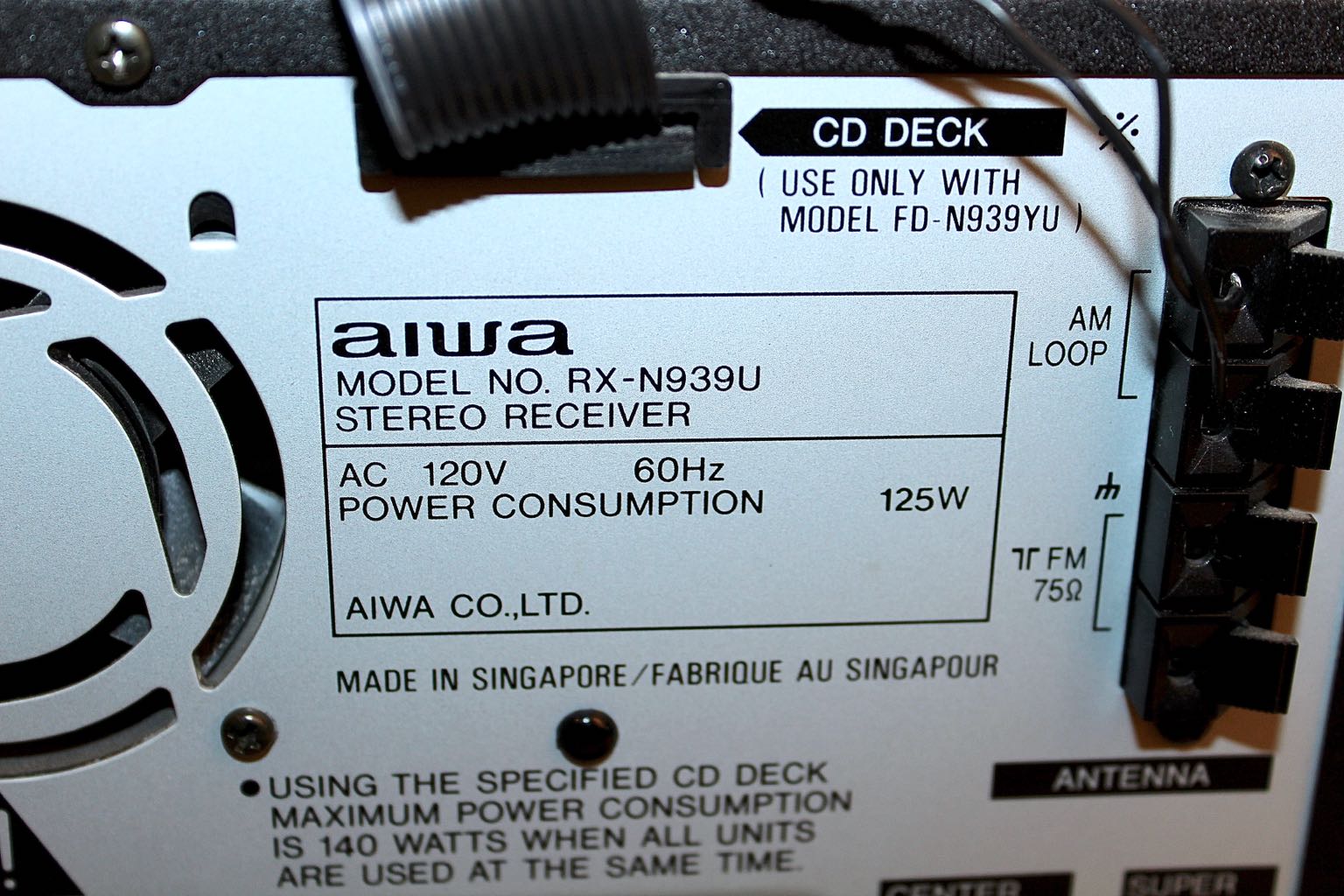 Aiwa NSX-D939 Digital Mini HI-Fi Bookshelf Stereo System