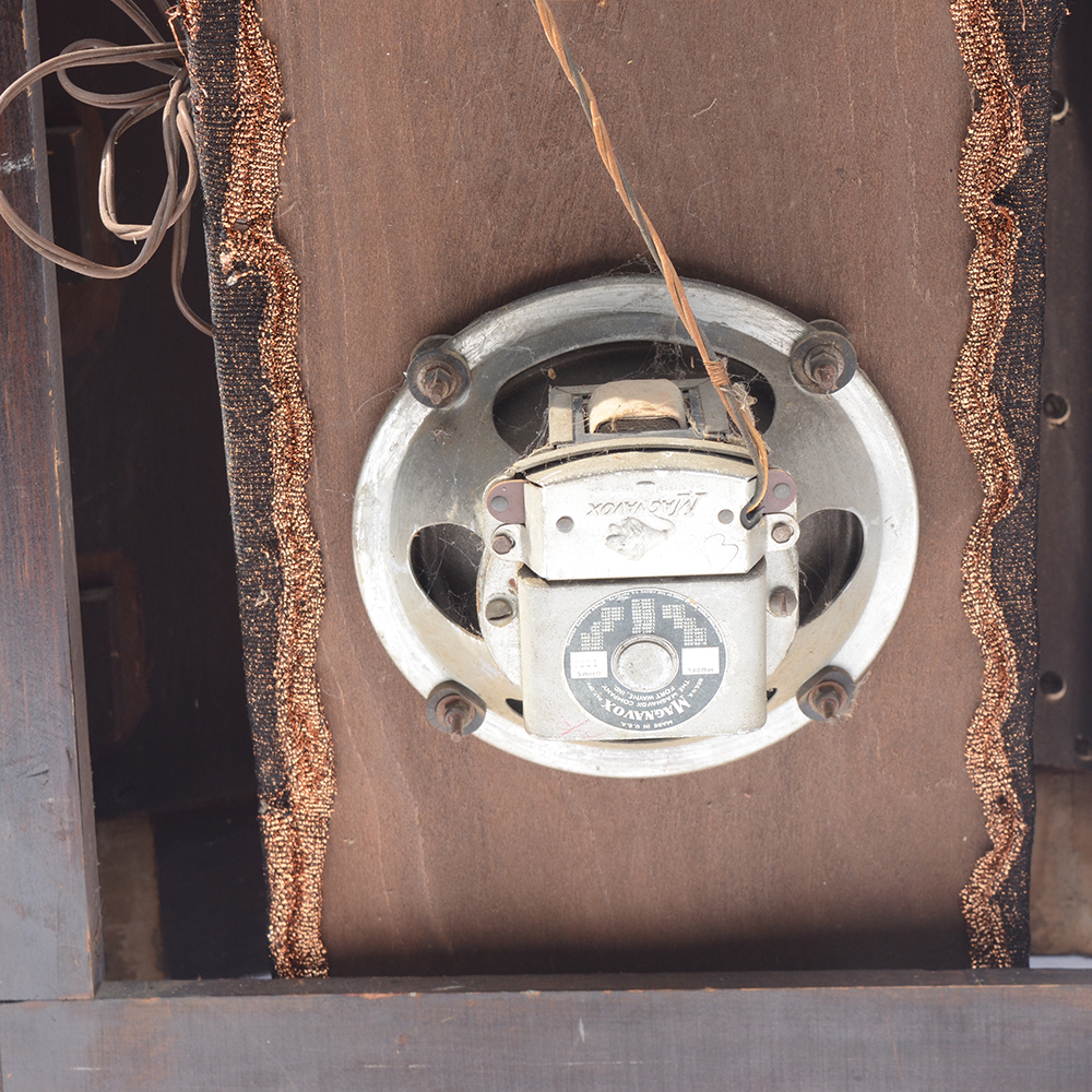 Vintage Crosley Radio