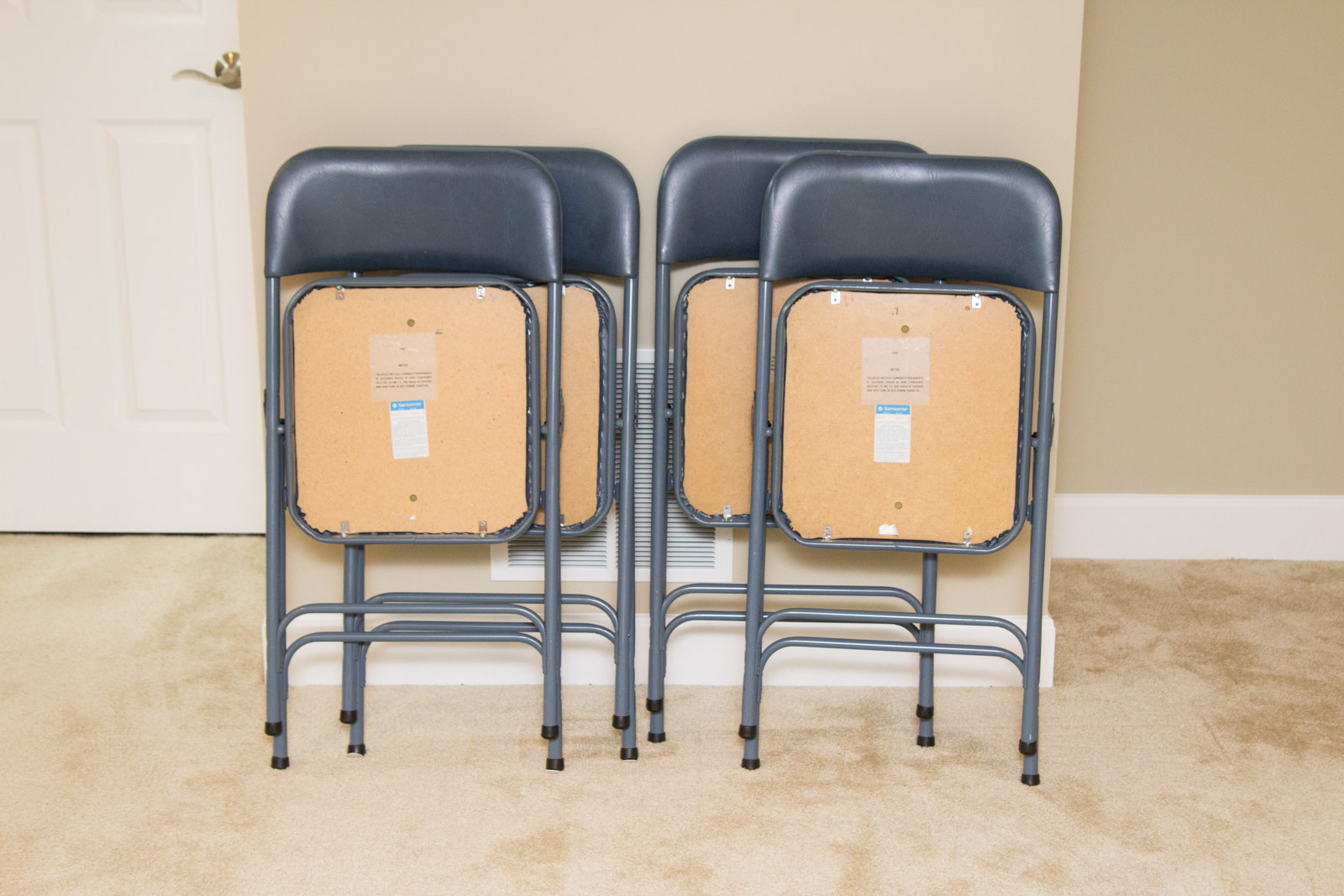 Samsonite Blue Metal Card Table With Folding Chairs