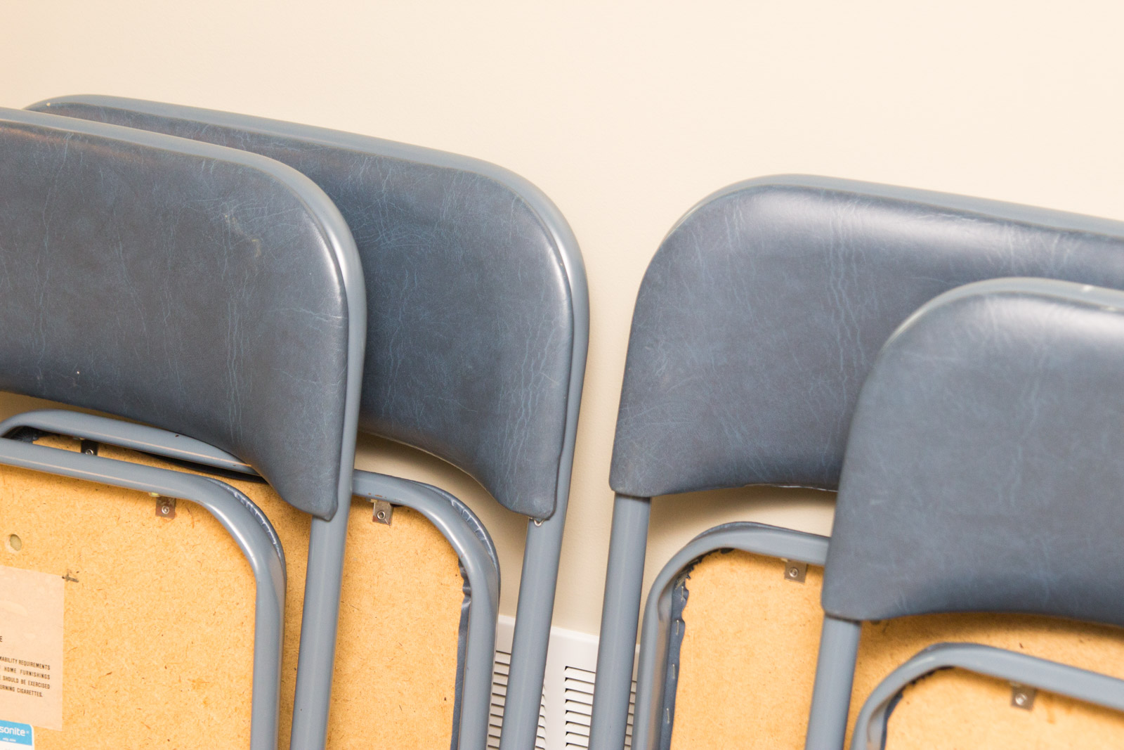 Samsonite Blue Metal Card Table With Folding Chairs