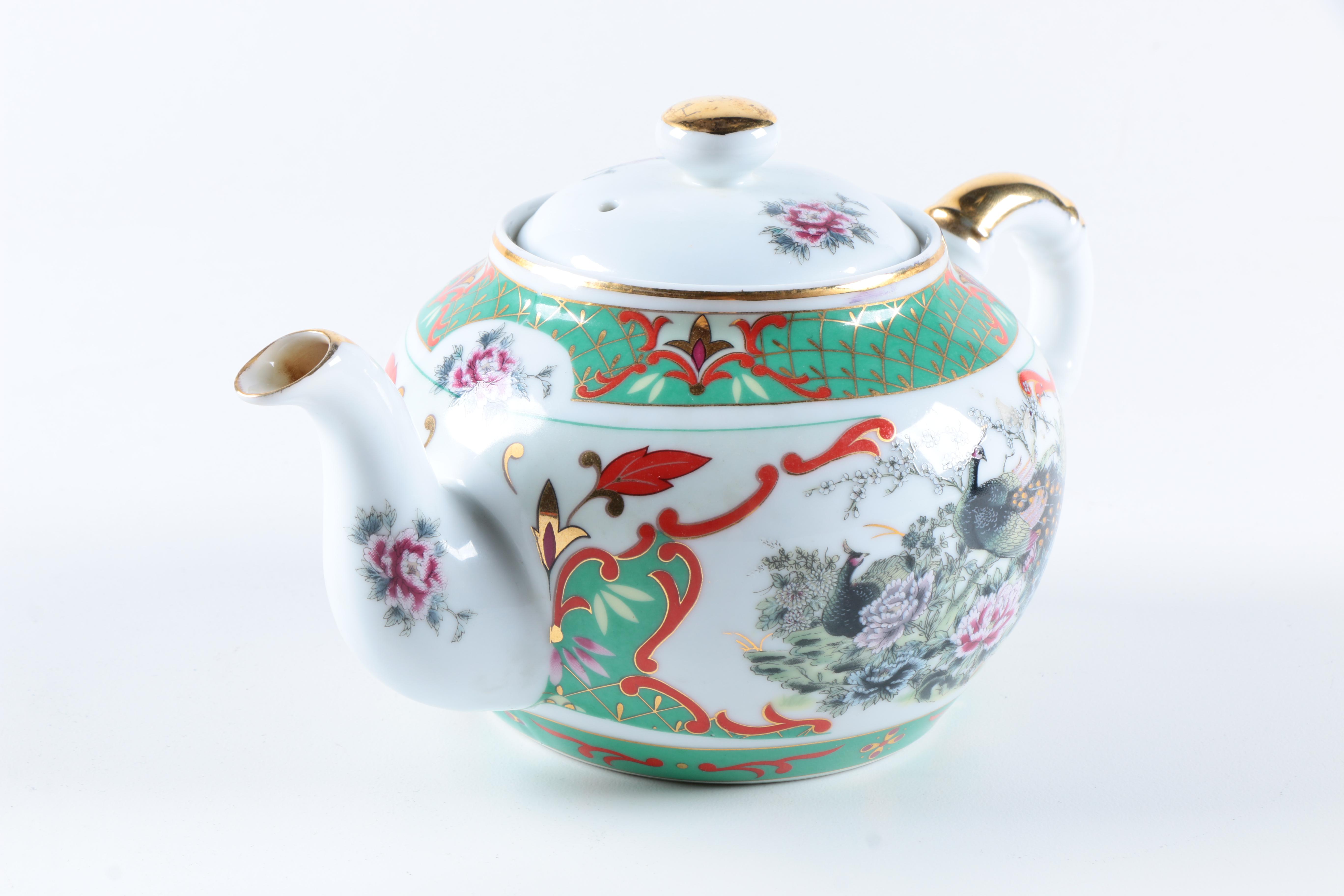 Chinese Porcelain Peacock Teapot