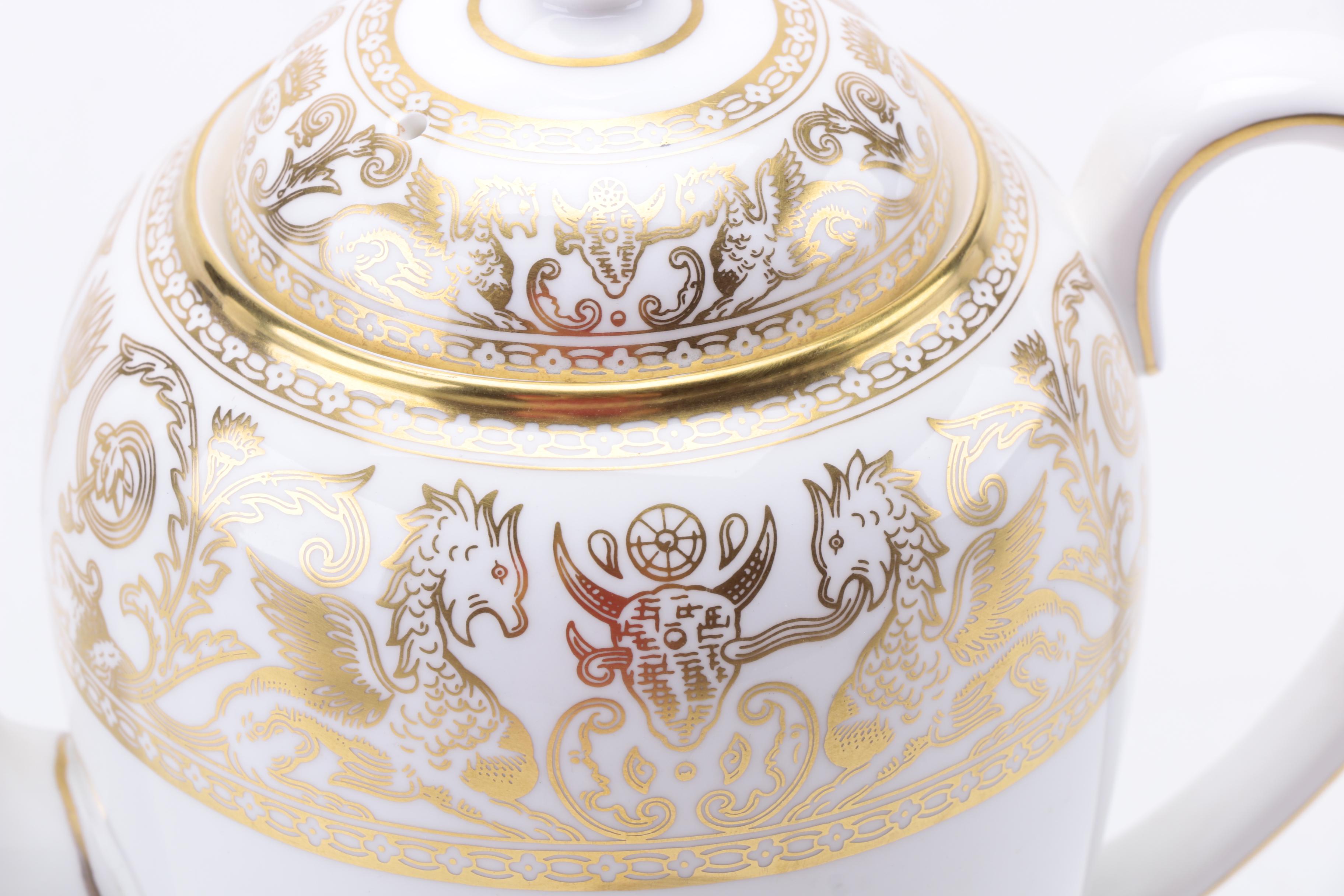 Wedgwood "Florentine Gold" Bone China Coffee Pot