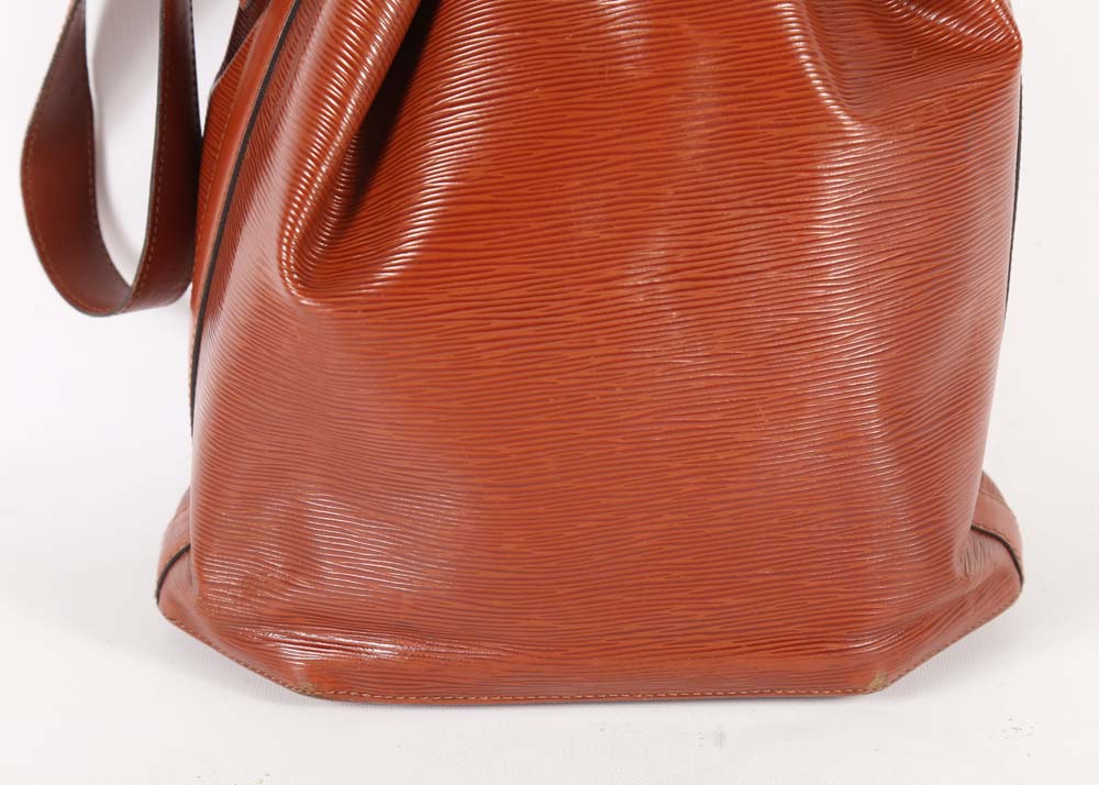 Vintage Louis Vuitton Epi Sac D'Epaule With Wallet