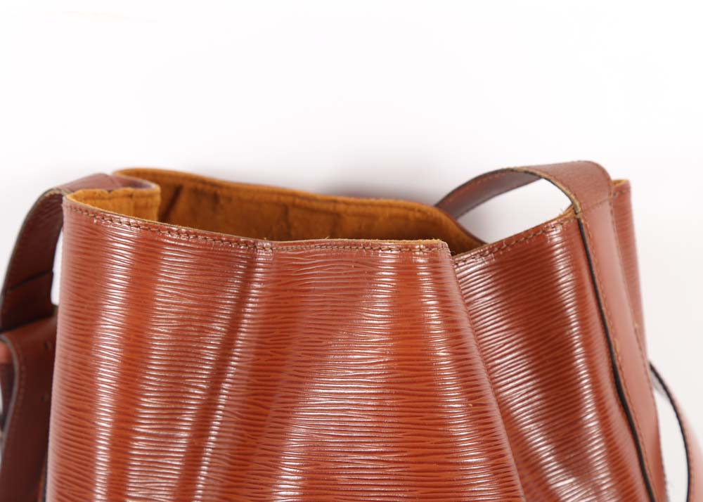 Vintage Louis Vuitton Epi Sac D'Epaule With Wallet