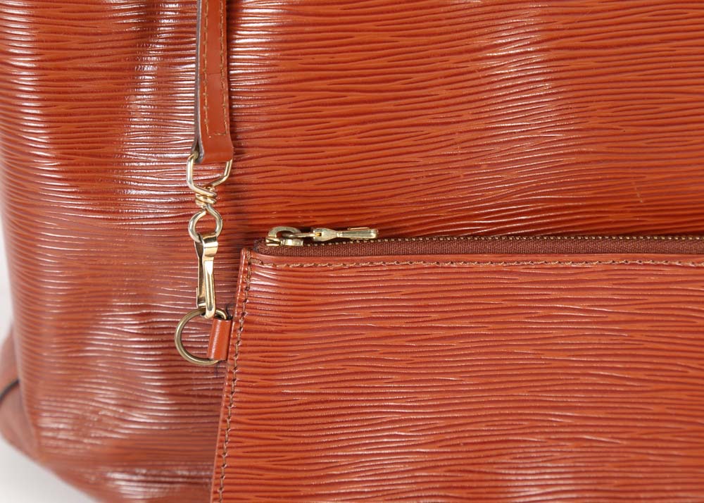 Vintage Louis Vuitton Epi Sac D'Epaule With Wallet