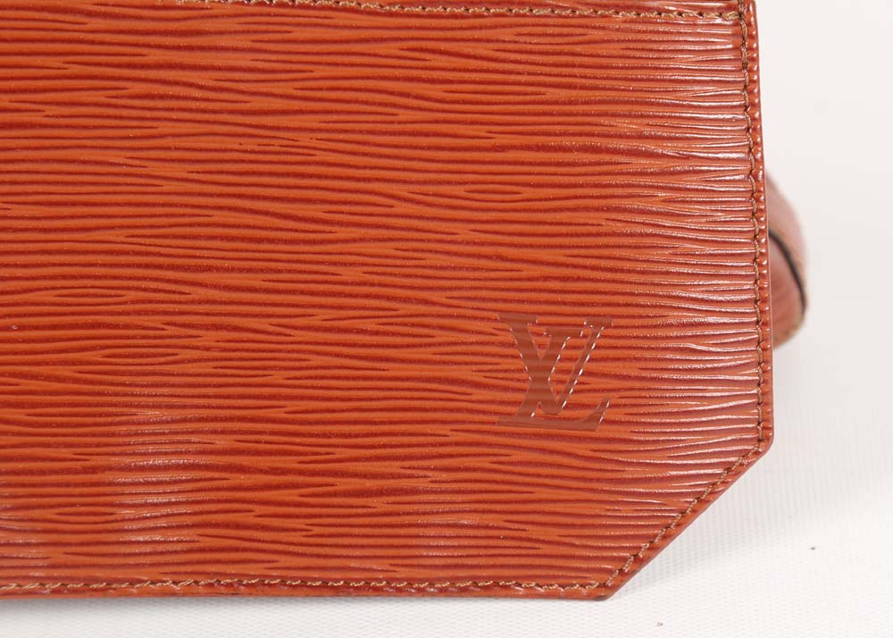 Vintage Louis Vuitton Epi Sac D'Epaule With Wallet