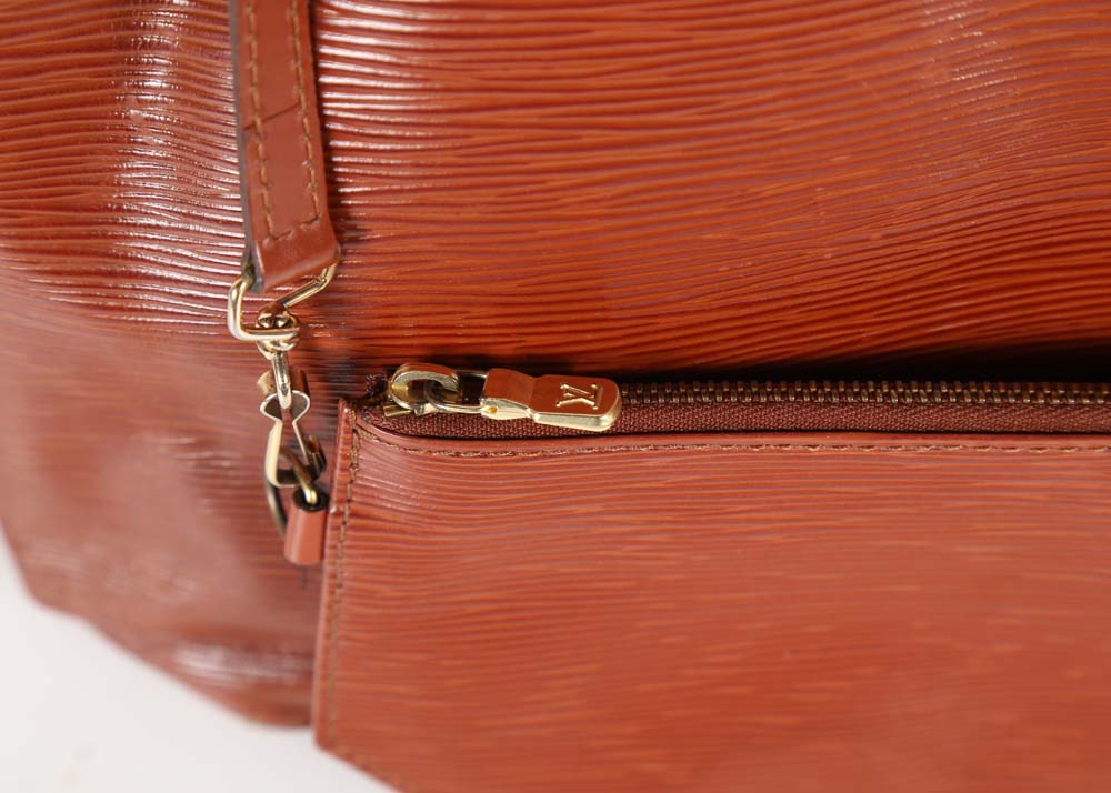 Vintage Louis Vuitton Epi Sac D'Epaule With Wallet