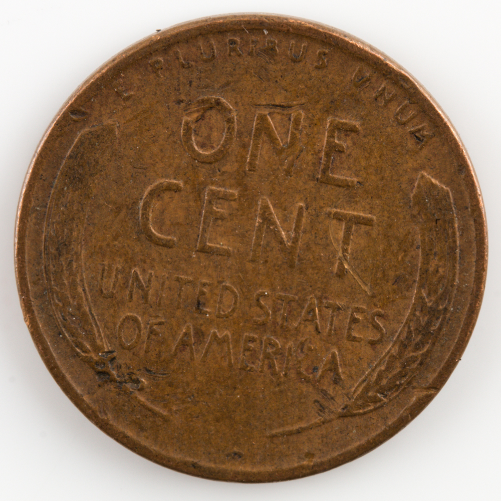 Assortment of Lincoln Wheat Cents and Indian Head Cents
