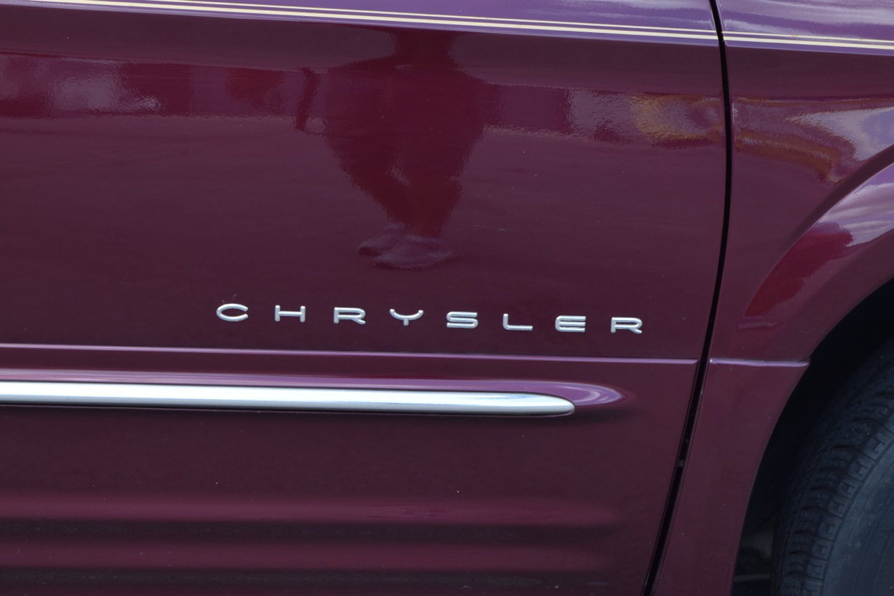 2001 Chrysler Town & Country LXI Minivan