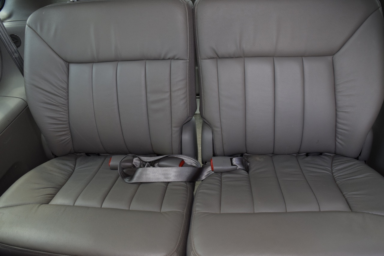 2001 Chrysler Town & Country LXI Minivan