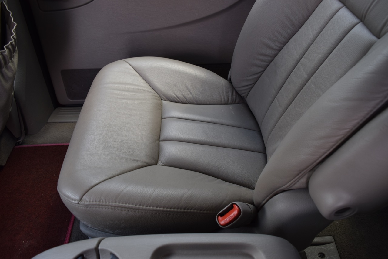 2001 Chrysler Town & Country LXI Minivan