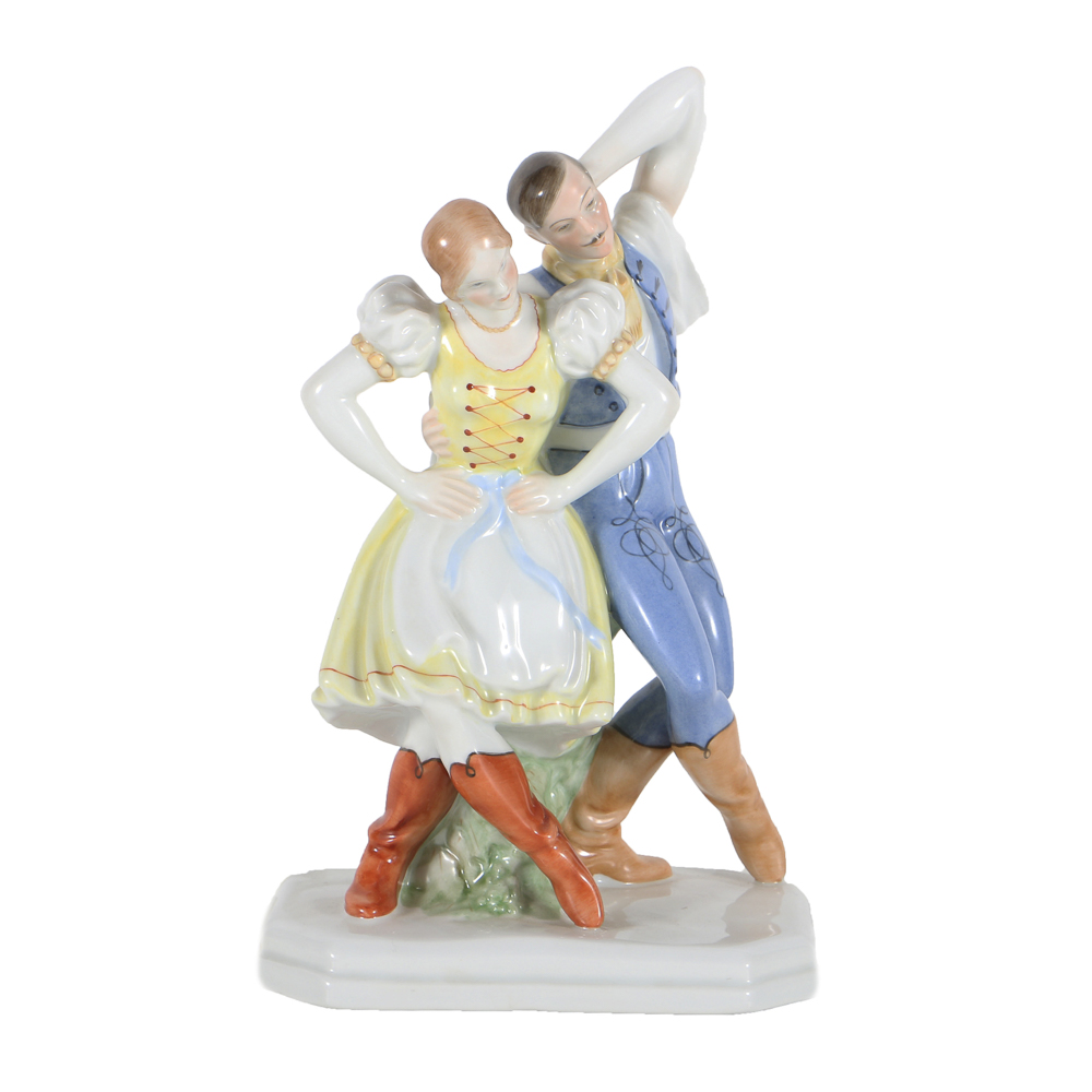 Herend Porcelain Figurine Two Dancing Peasants